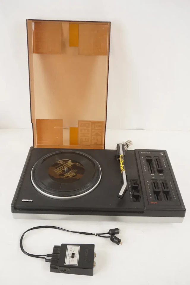 Philips Stereo 614 Skivspelare. D184/