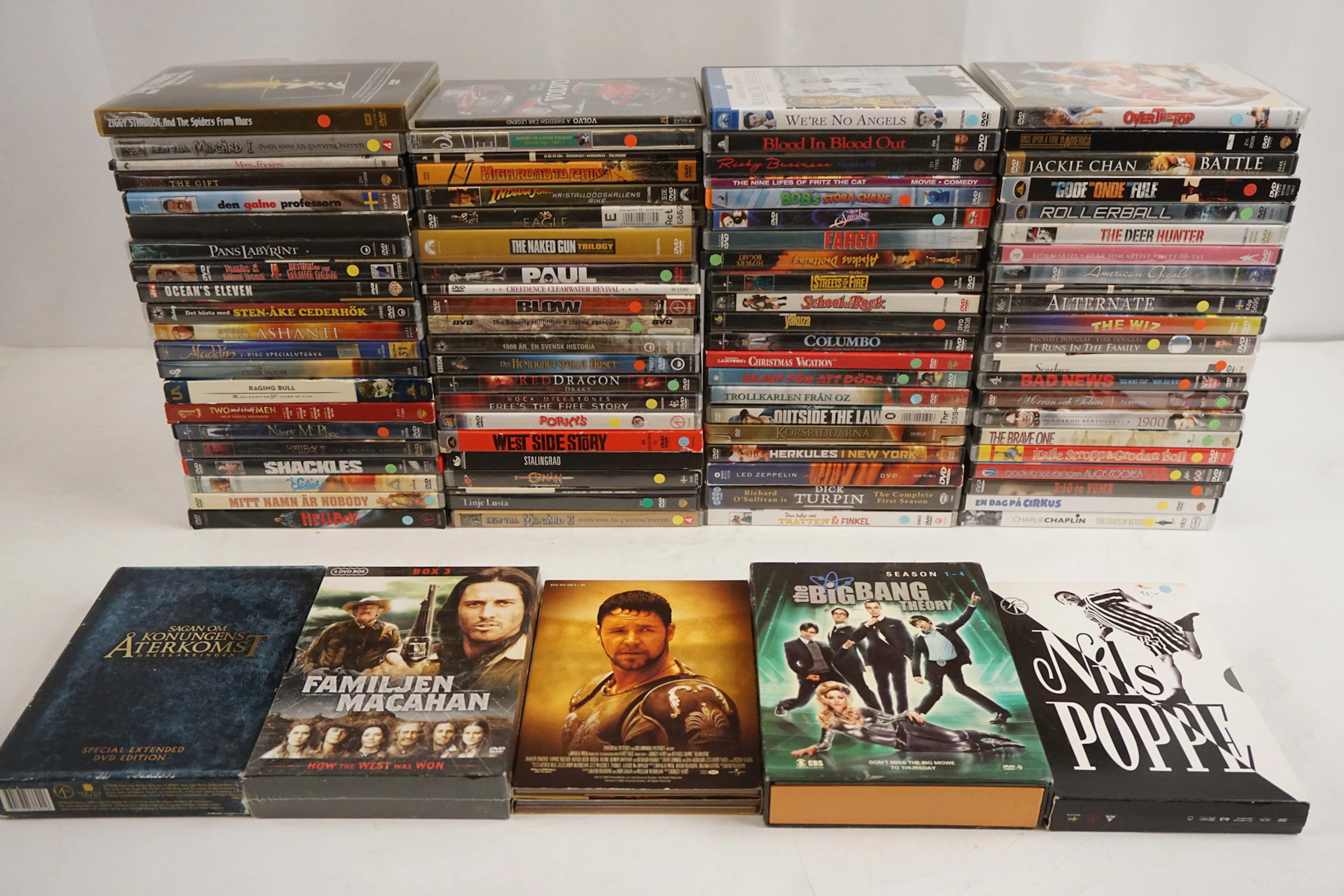 Bananlåda med DVD, Sagan om Konungens Återkomst mm. BC172
