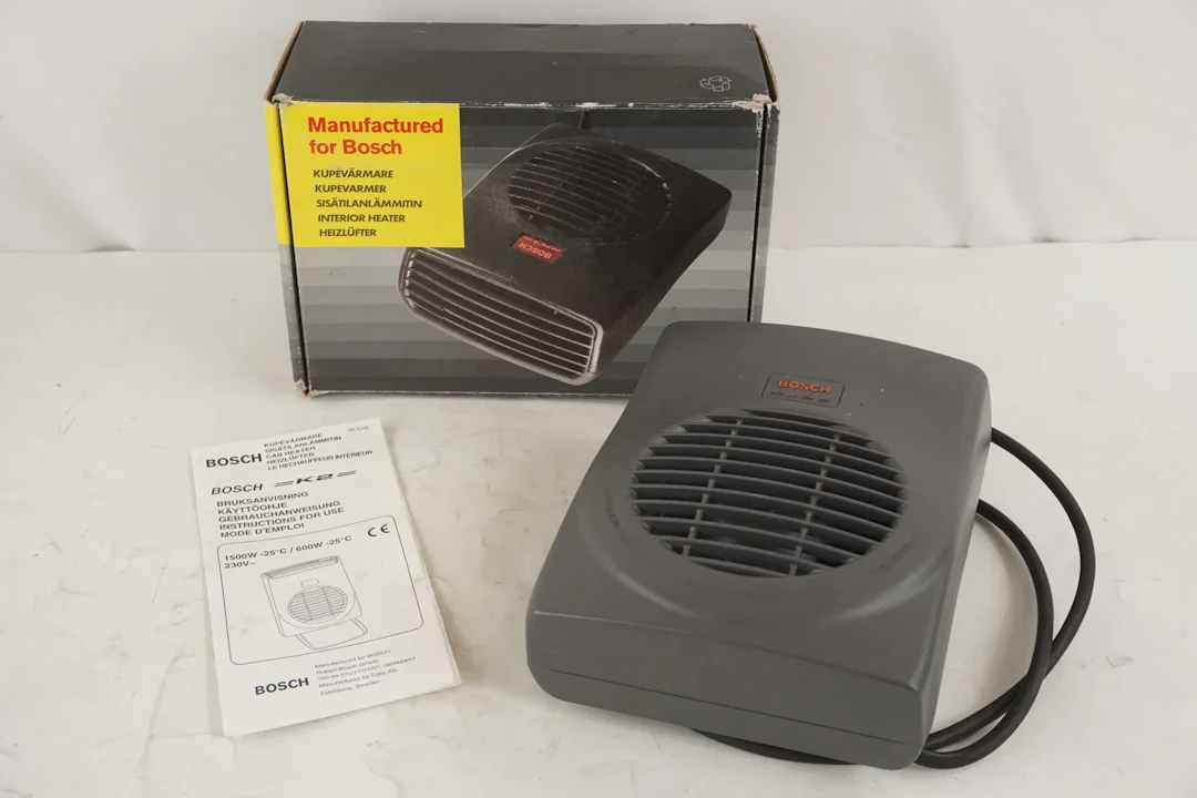 Bosch Kupévärmare 1500W/600W. D15