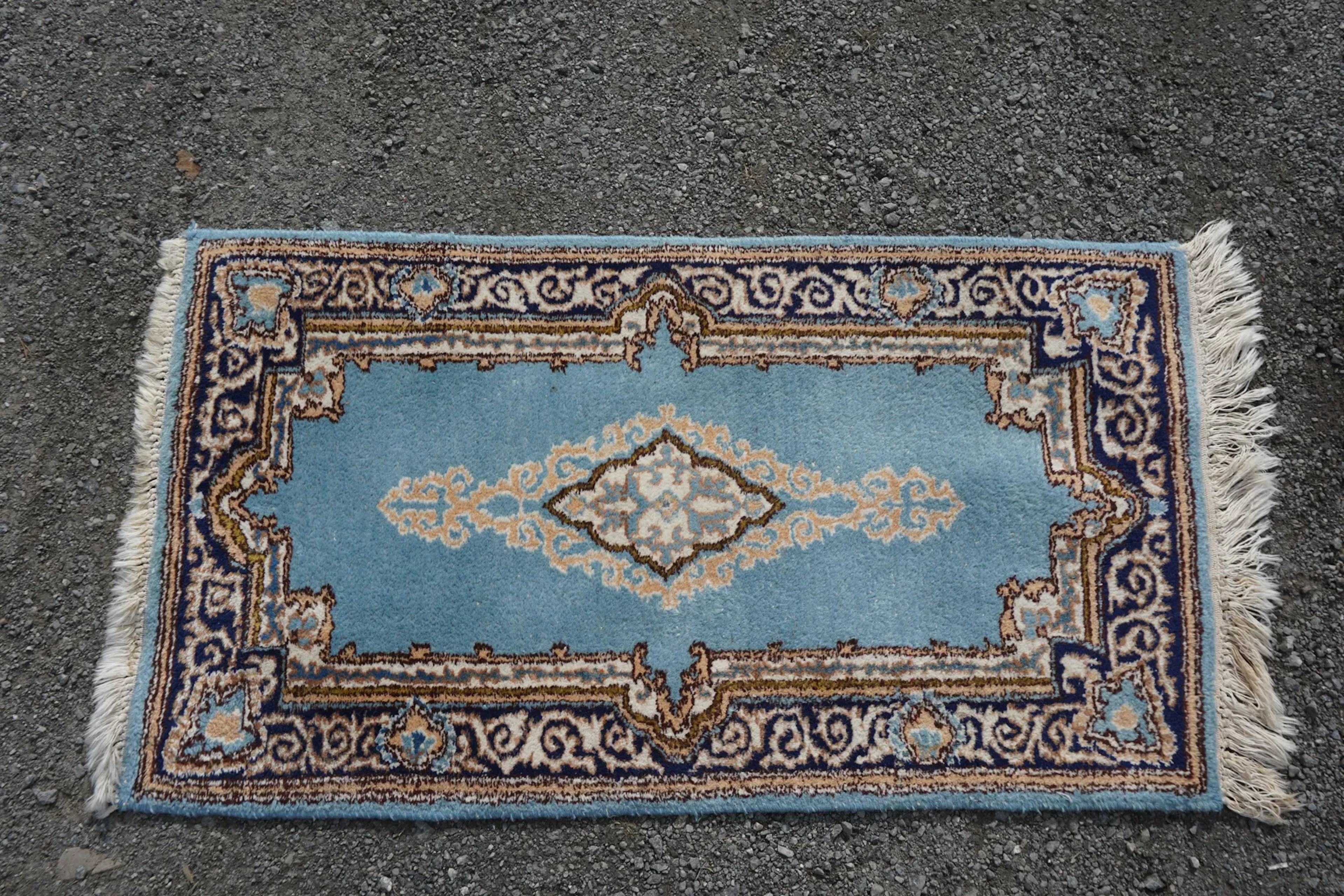 Matta oriental, blå 117x64. B55