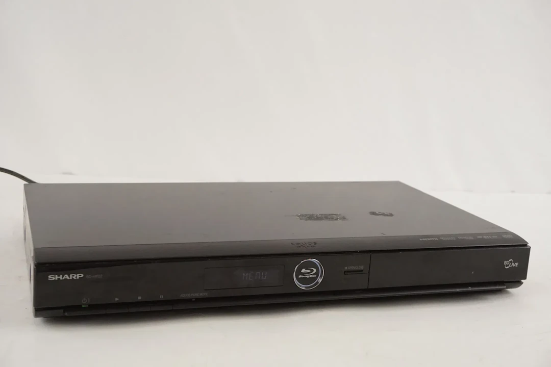 Sharp Aquos BD-HP22S Blu-ray/DVD-spelare. D48/