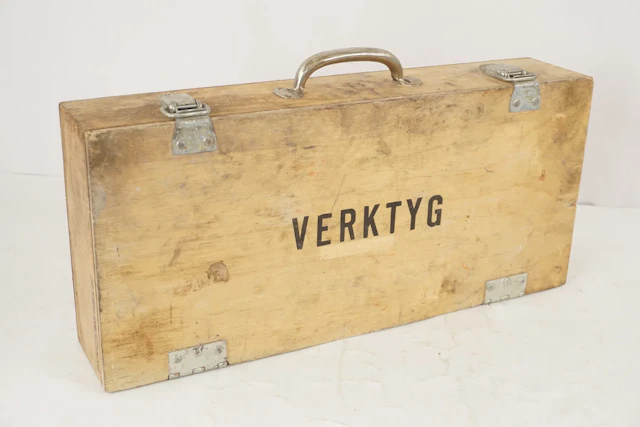 Verktygslåda. D133/