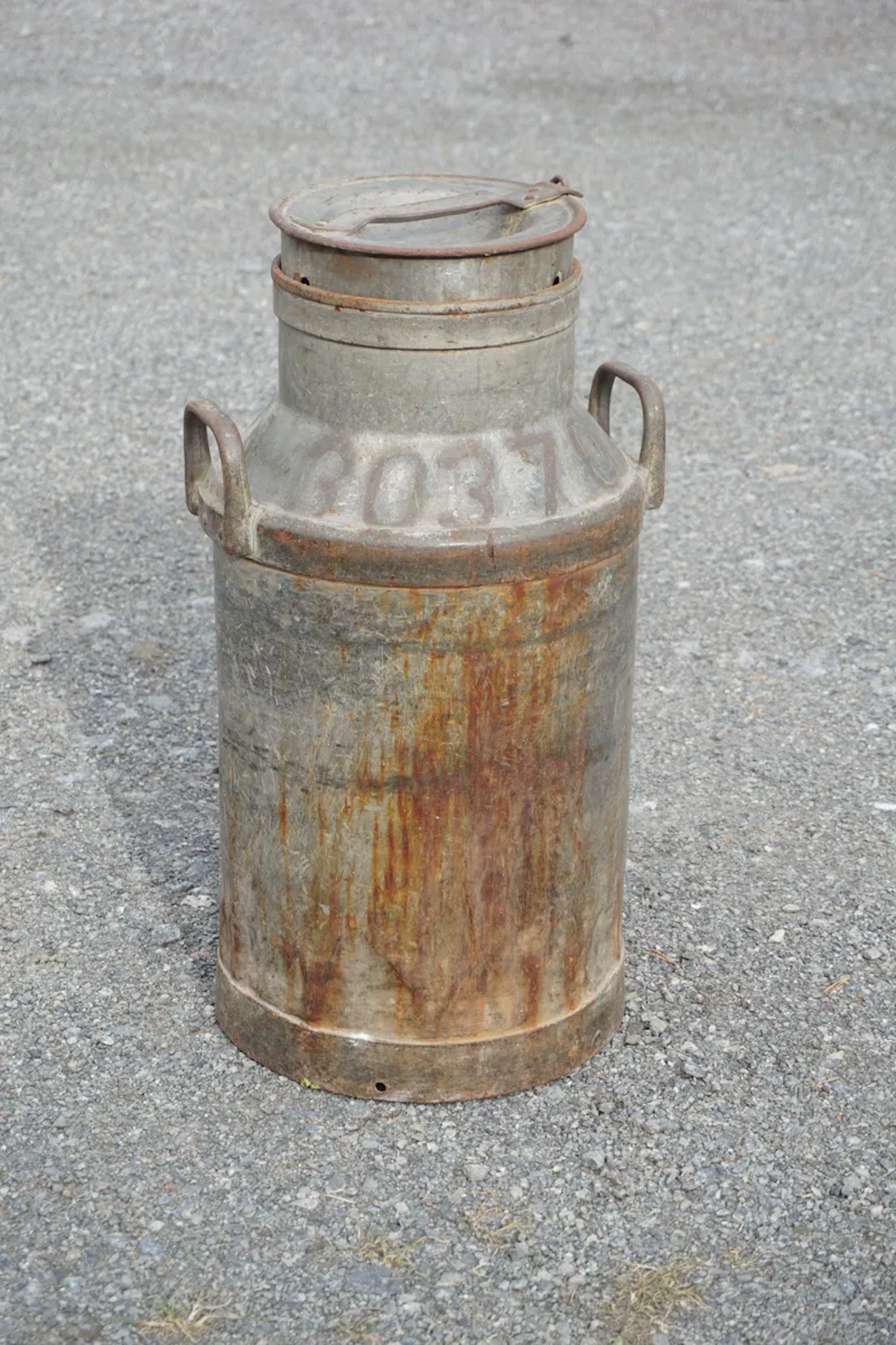 Mjölkkanna. B194