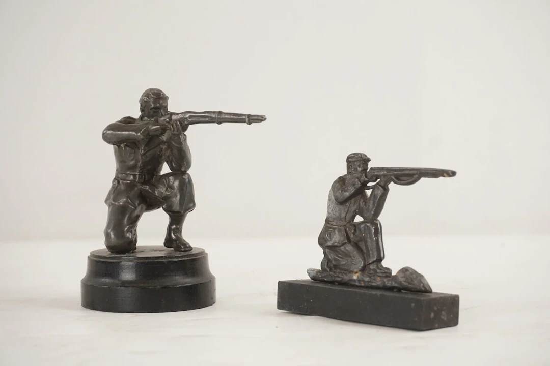 2st Skulptur metallsoldater. A12
