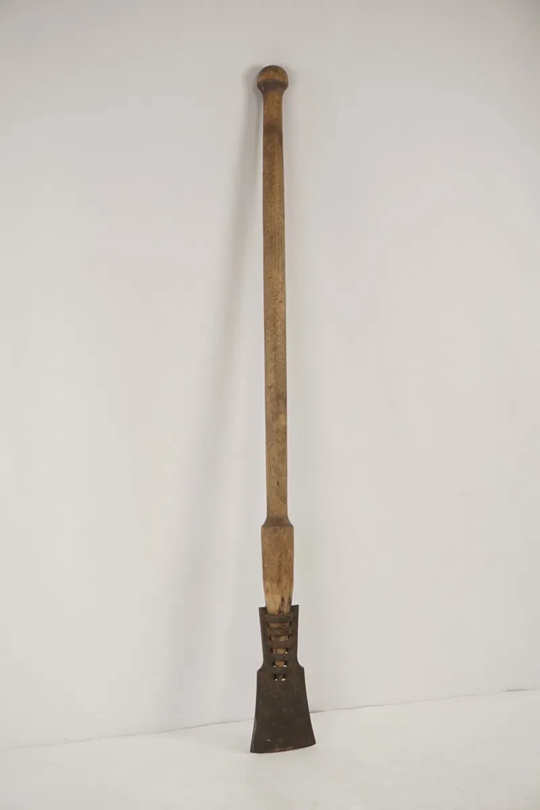 Äldre barkspade. B92