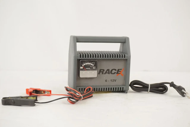 Race Batterilddare 6-12V. D10