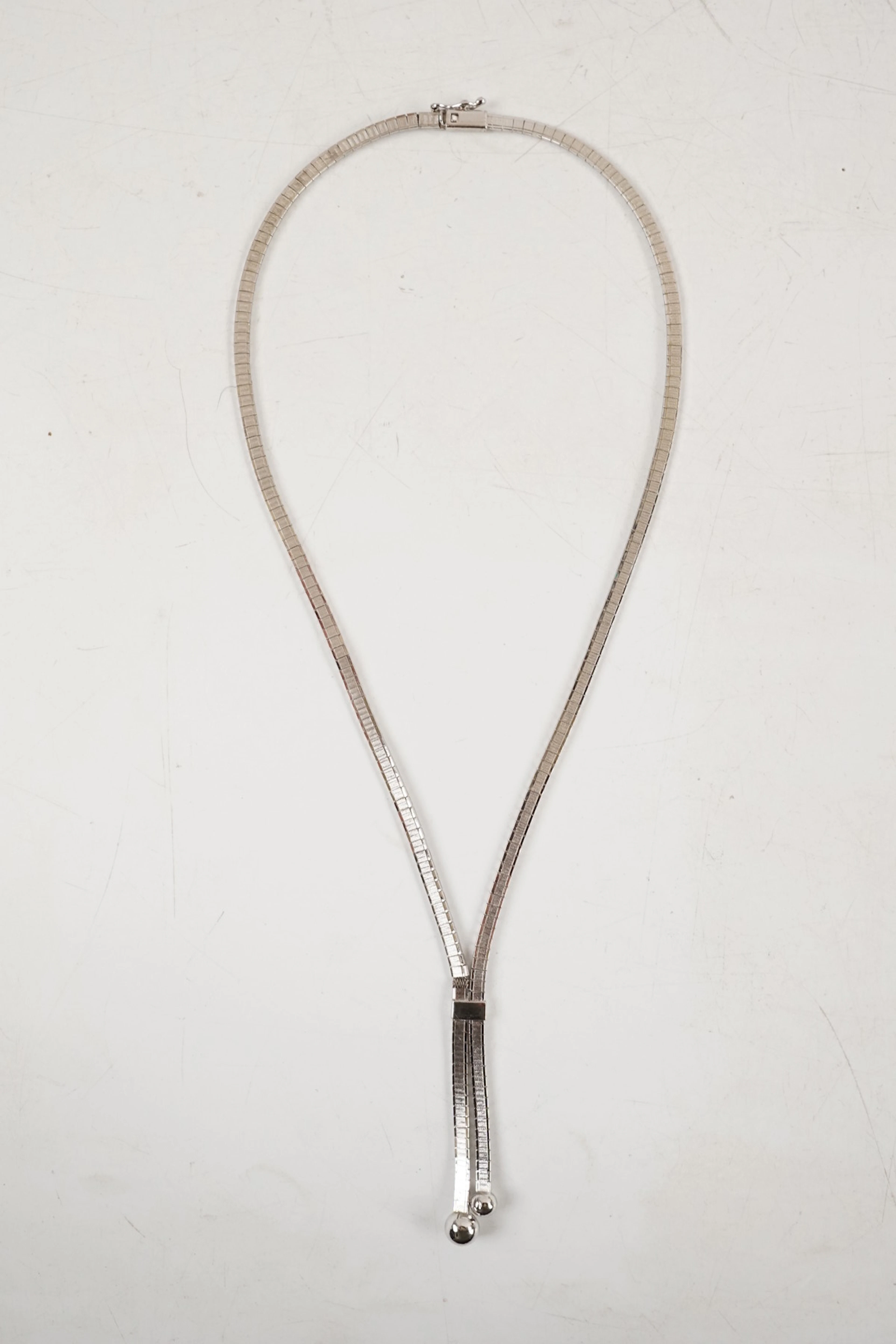 Silverhalsband 18,7g. A59