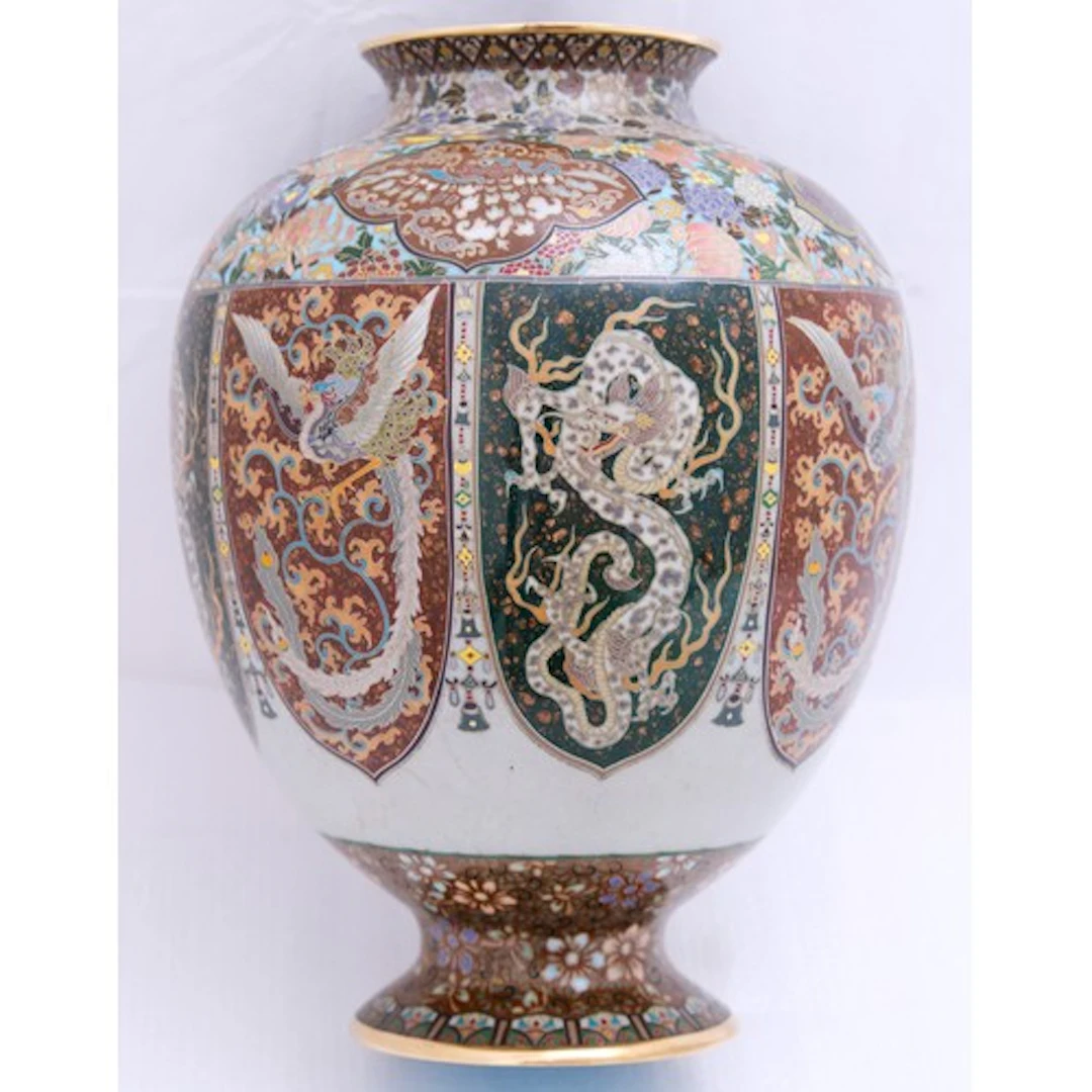 A FINE JAPANESE CLOISONNÉ BALUSTER VASE ATTRIBUTED TO HONDA ...