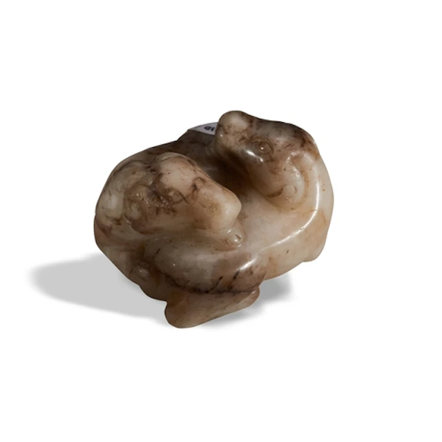 A MOTTLED GREY JADE 'DOUBLE RAM' GROUP LATE MING DYNASTY, 17...
