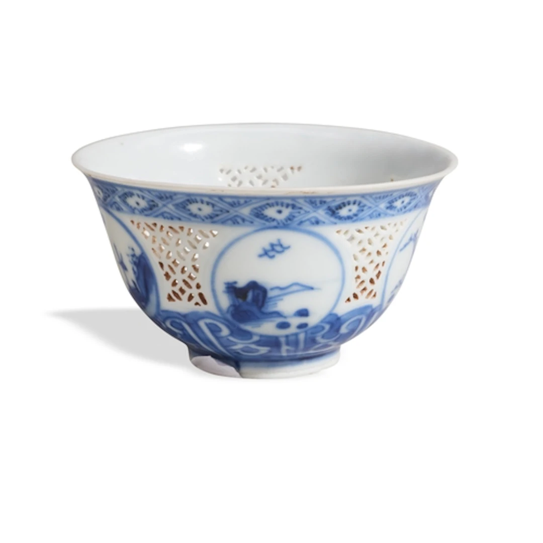 A BLUE AND WHITE RETICULATED "DEVIL'S WORK" BOWL CIRCA 1640 ...
