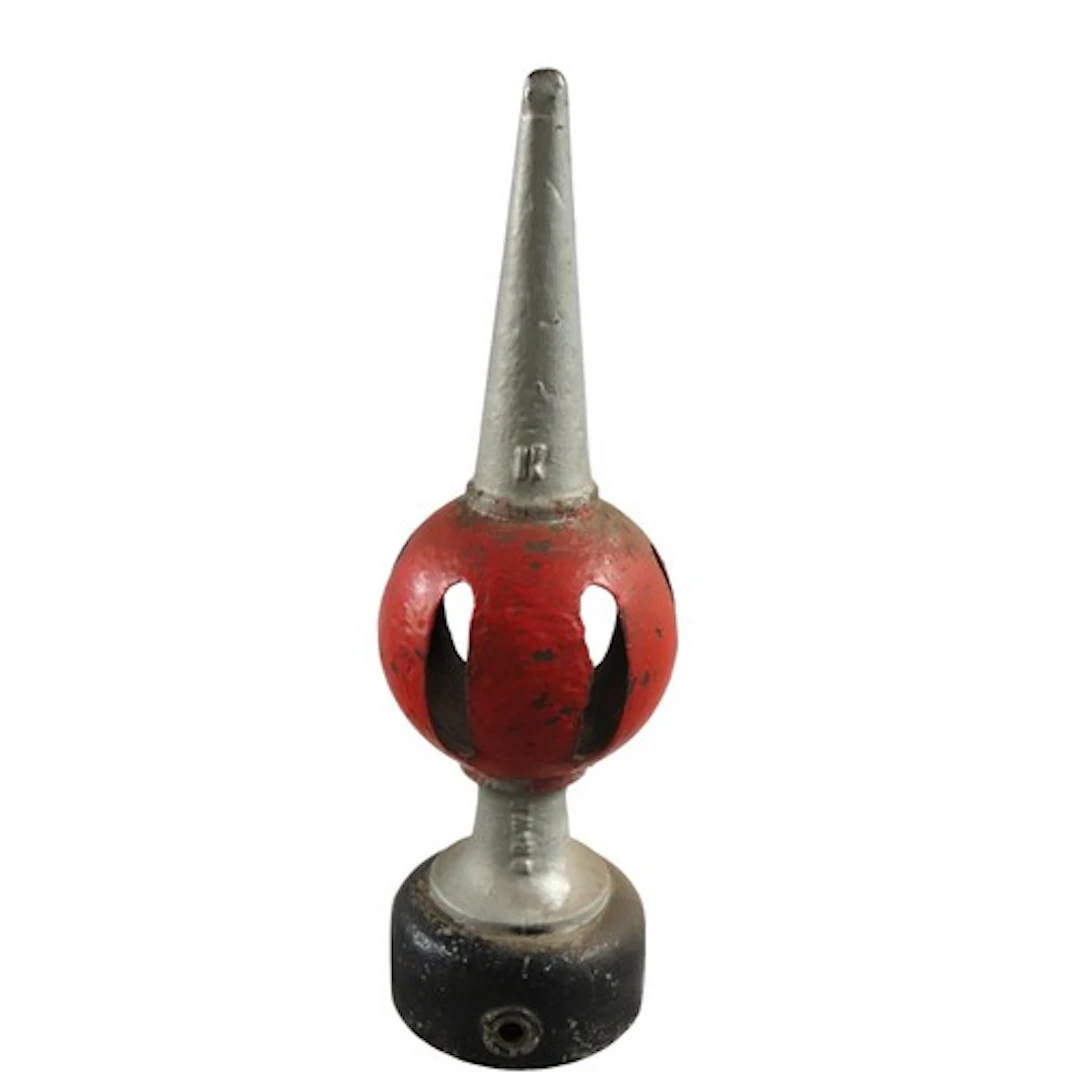 BRITISH RAIL CAST-IRON POST FINIAL 60 cm high