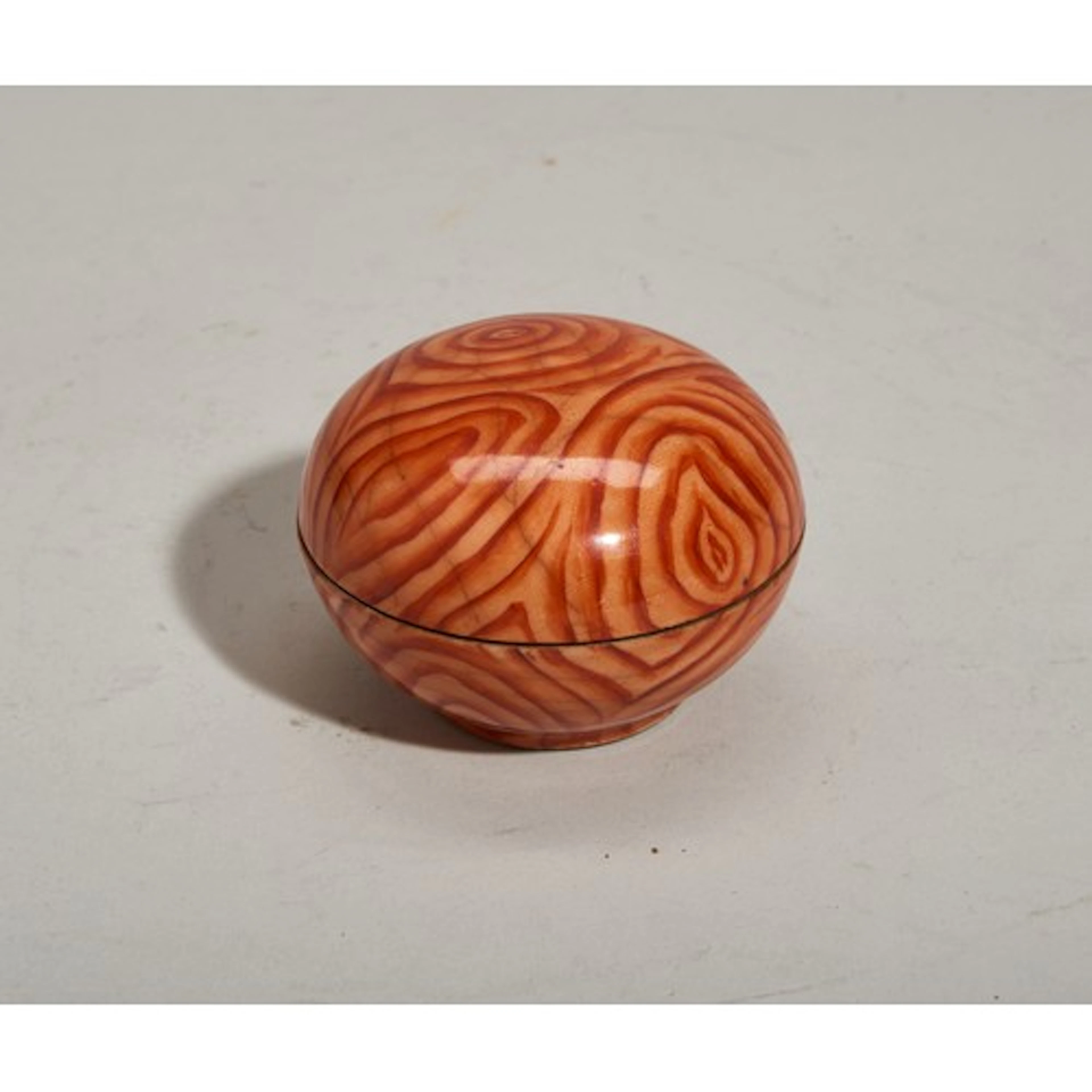 A SMALL FAUX BOIS SEAL PASTE BOX LATE QING DYNASTY decorated...