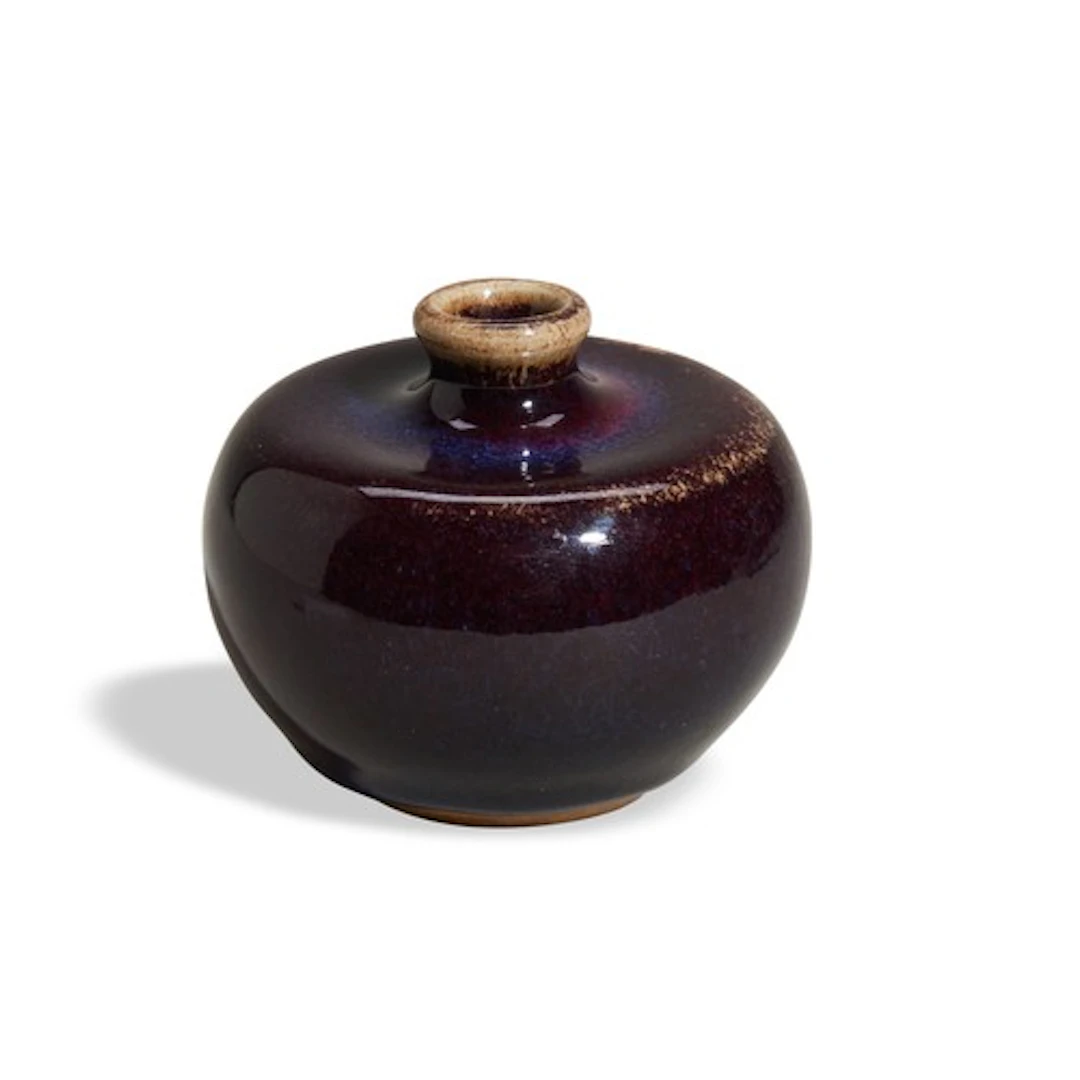 A SMALL FLAMBÉ GLAZED VASE QING DYNASTY, 18TH / 19TH CENTUR...