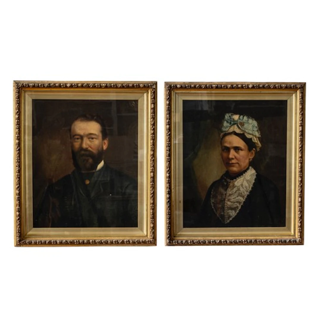 A PAIR OF LATE 19TH CENTURY PORTRAIT OIL PAINTINGS ON CANVAS...