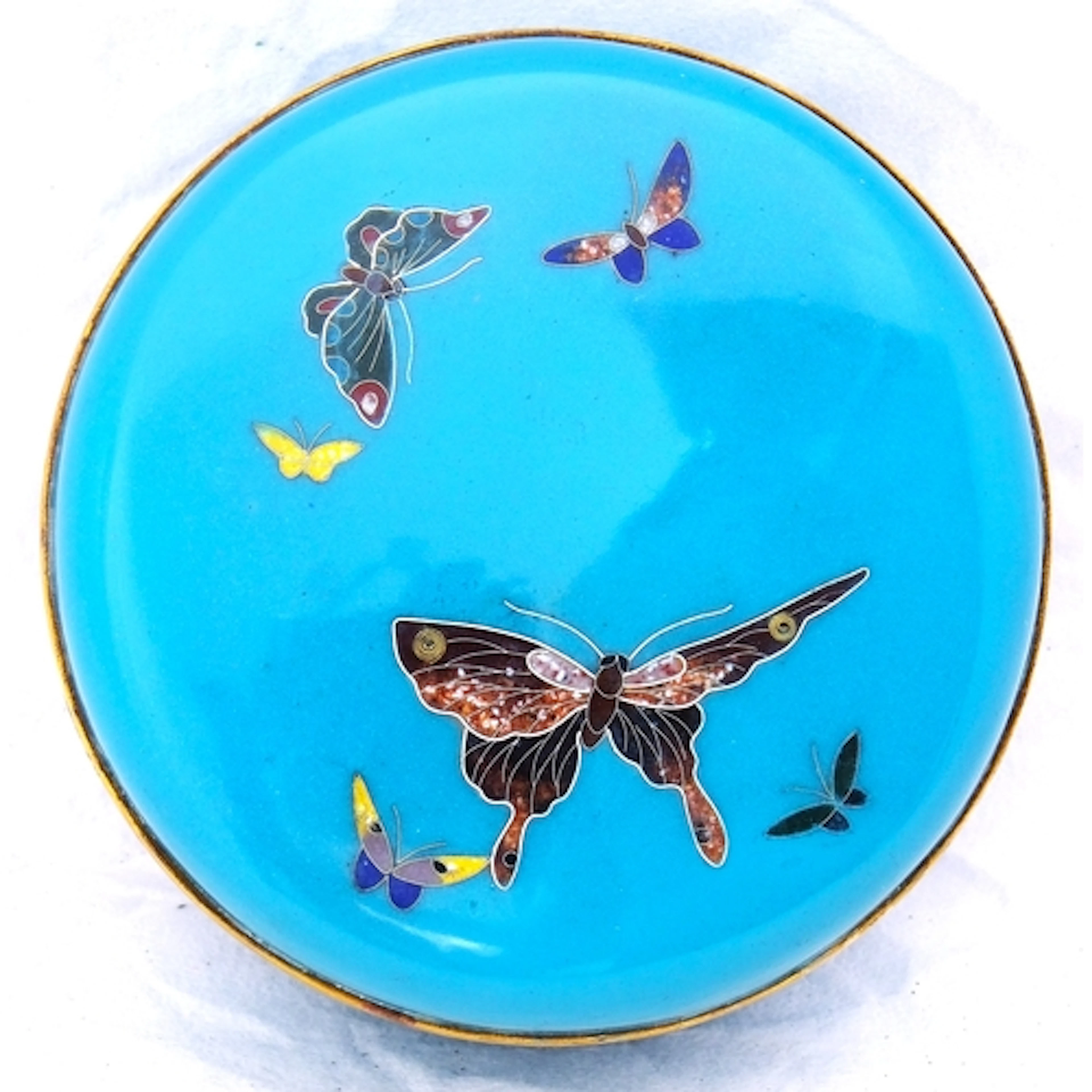 A JAPANESE CLOISONNÉ KOGO MEIJI NPERIOD (1868-1912) finely w...