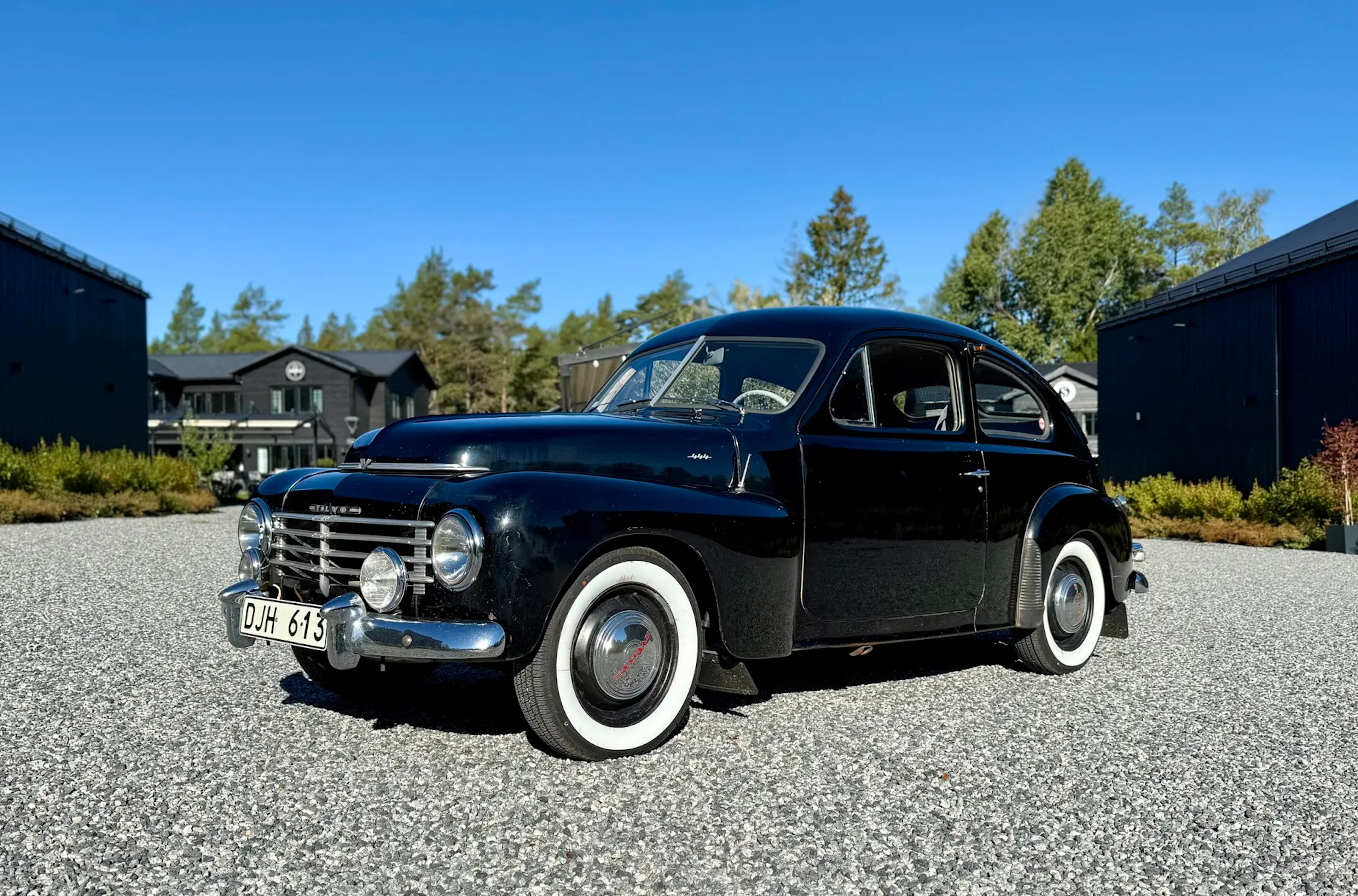1953 Volvo PV444E
