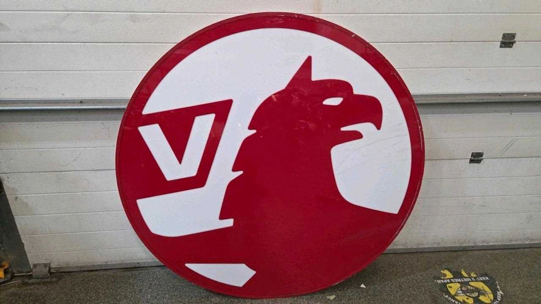 DEALER VAUXHALL GRIFFIN LOGO SIGN 55" DIA