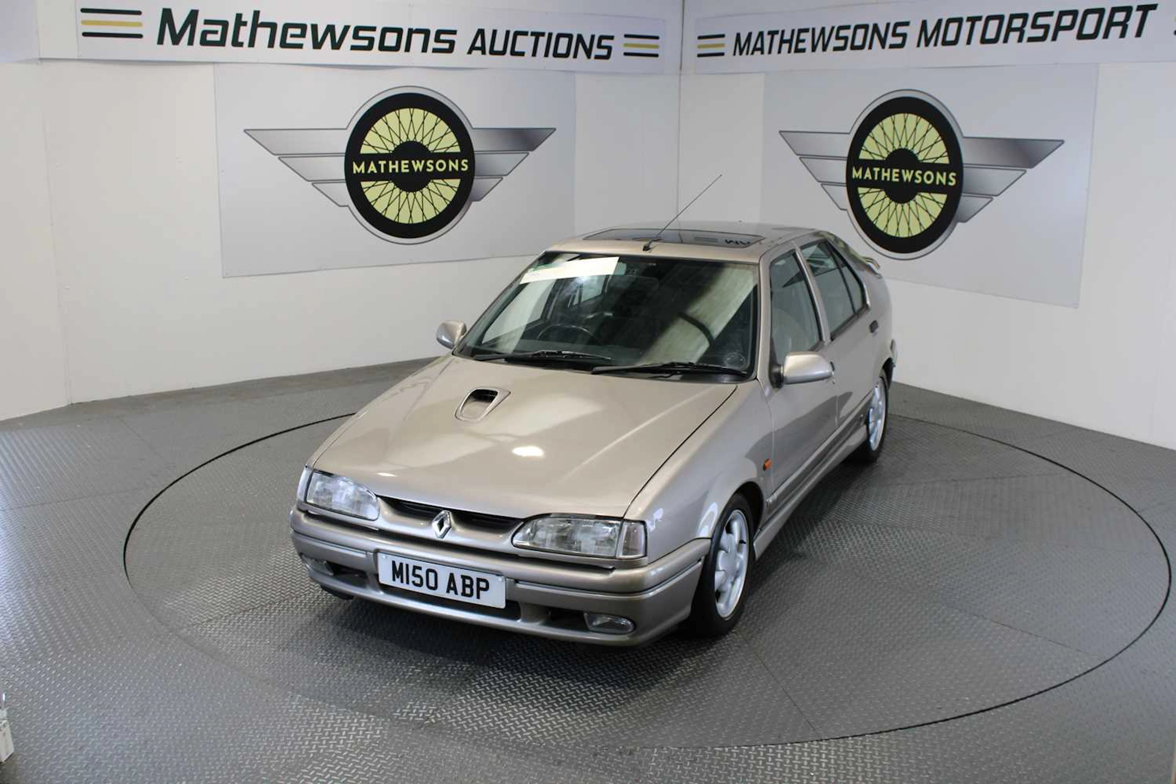 1995 RENAULT 19 EXECUTIVE 16V