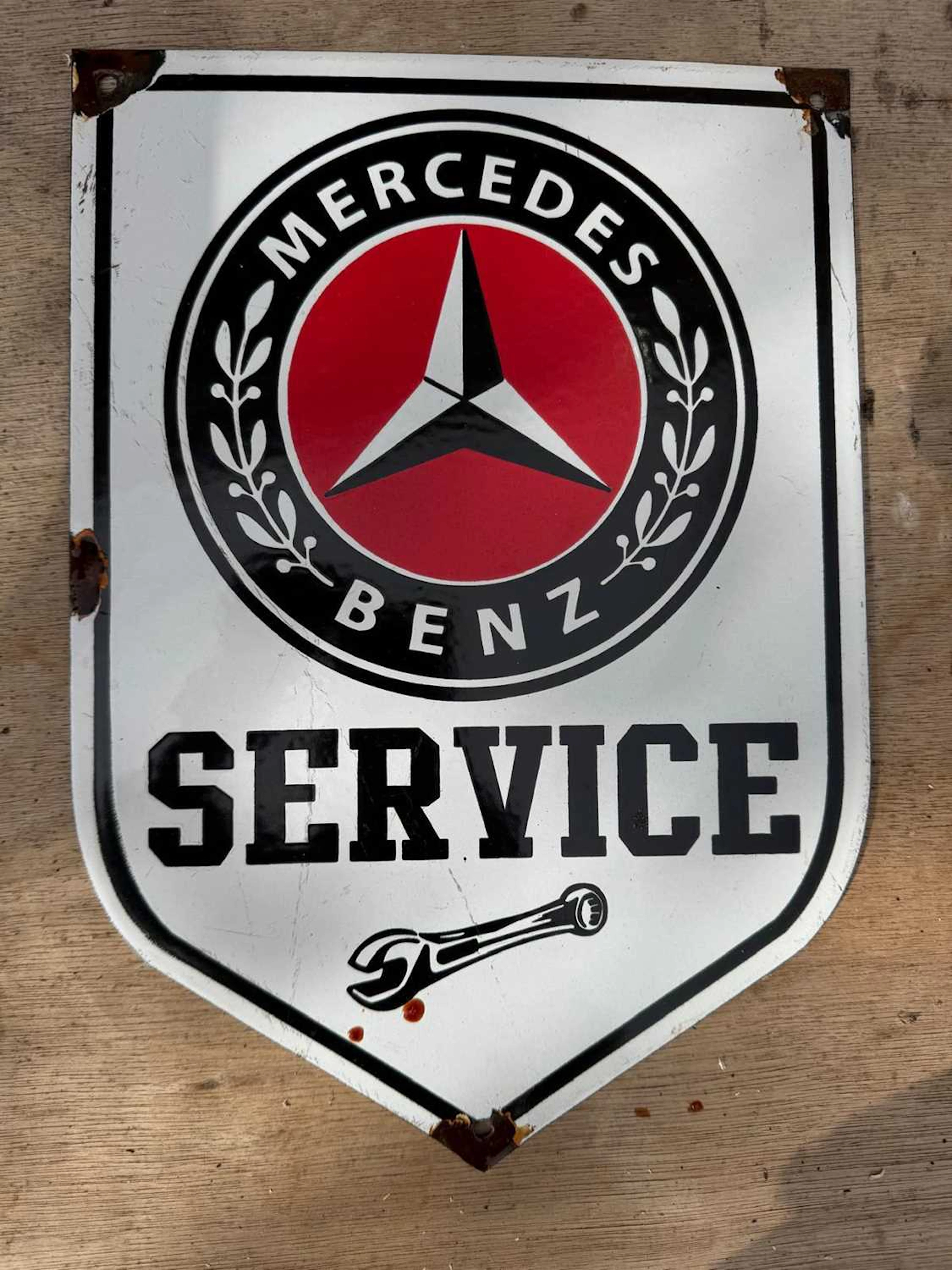 MERCEDES BENZ SERVICE, ENAMEL REPRO SIGN 14" X 10"