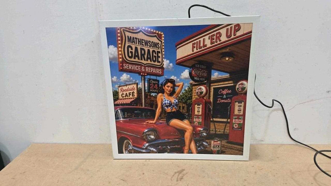 MATHEWSONS GARAGE SALES & SERVICE ILLUMINATED SIGN 24" X 24"