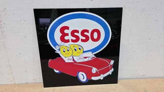 ESSO MR & MRS DRIP PERSPEX SIGN 16" X 16"