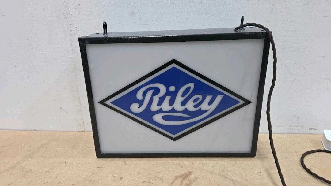 RILEY ILLUMINATED SIGN 17" X 12"