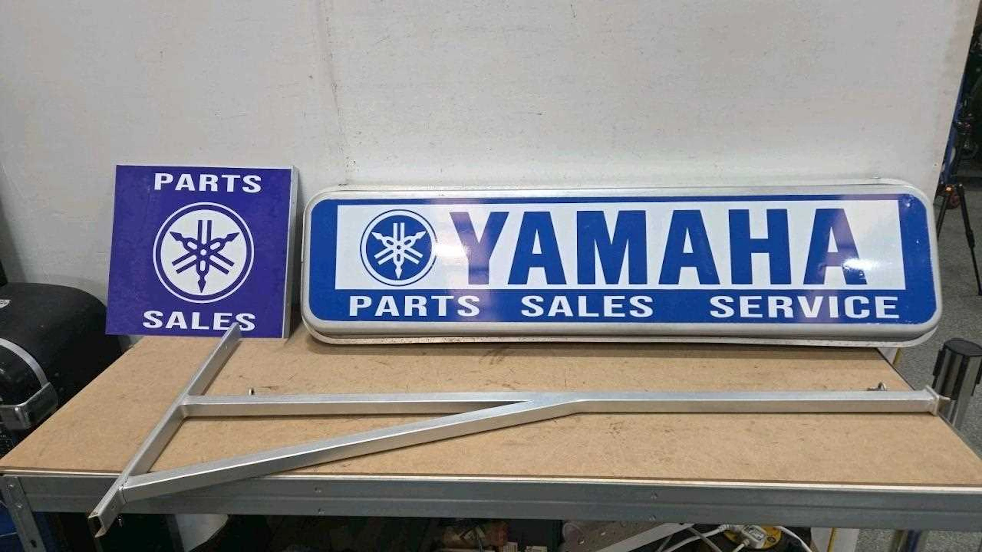 2 X YAMAHA , DOUBLE SIDED SIGNS