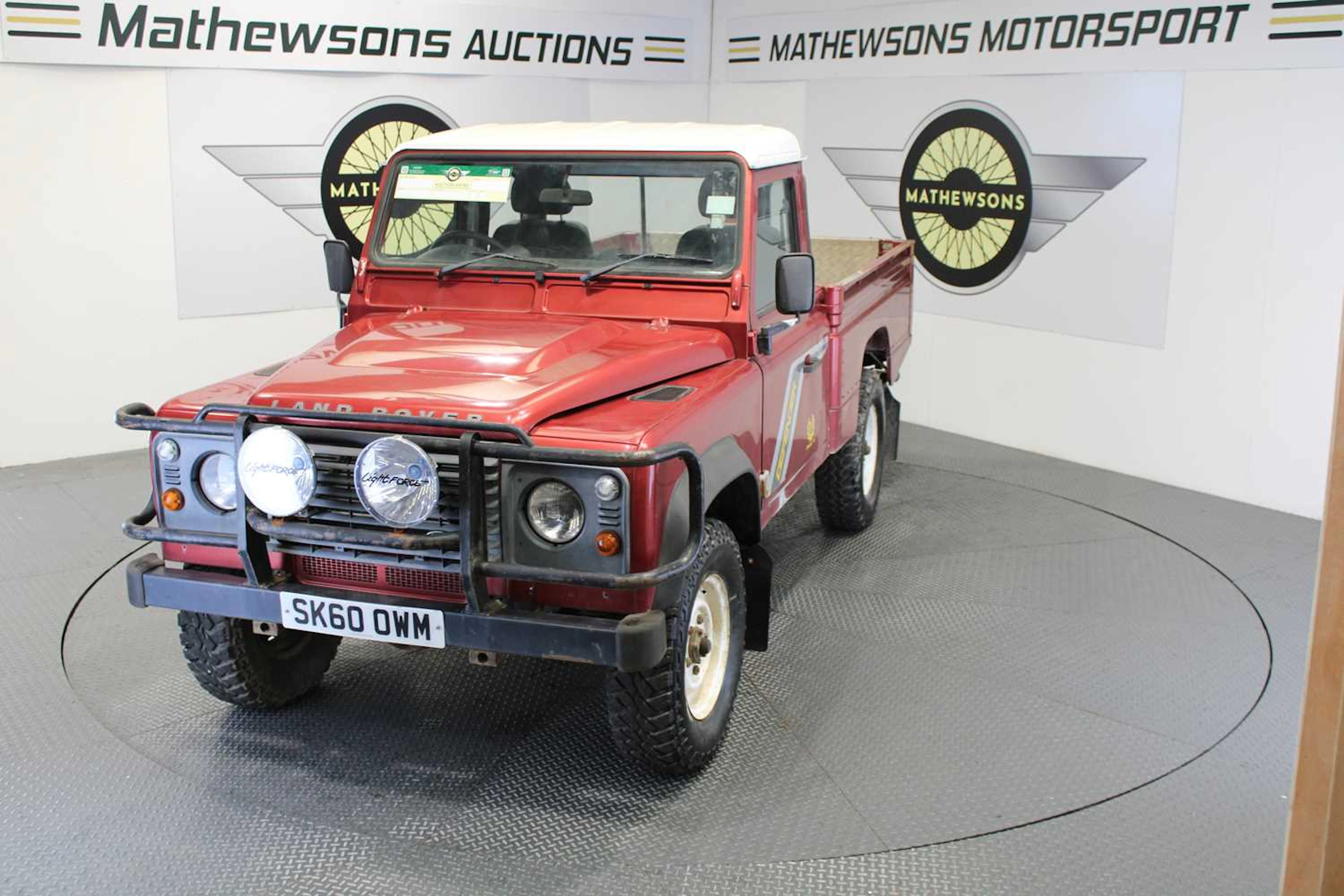 2010 LAND ROVER DEFENDER 110 HCPU TD