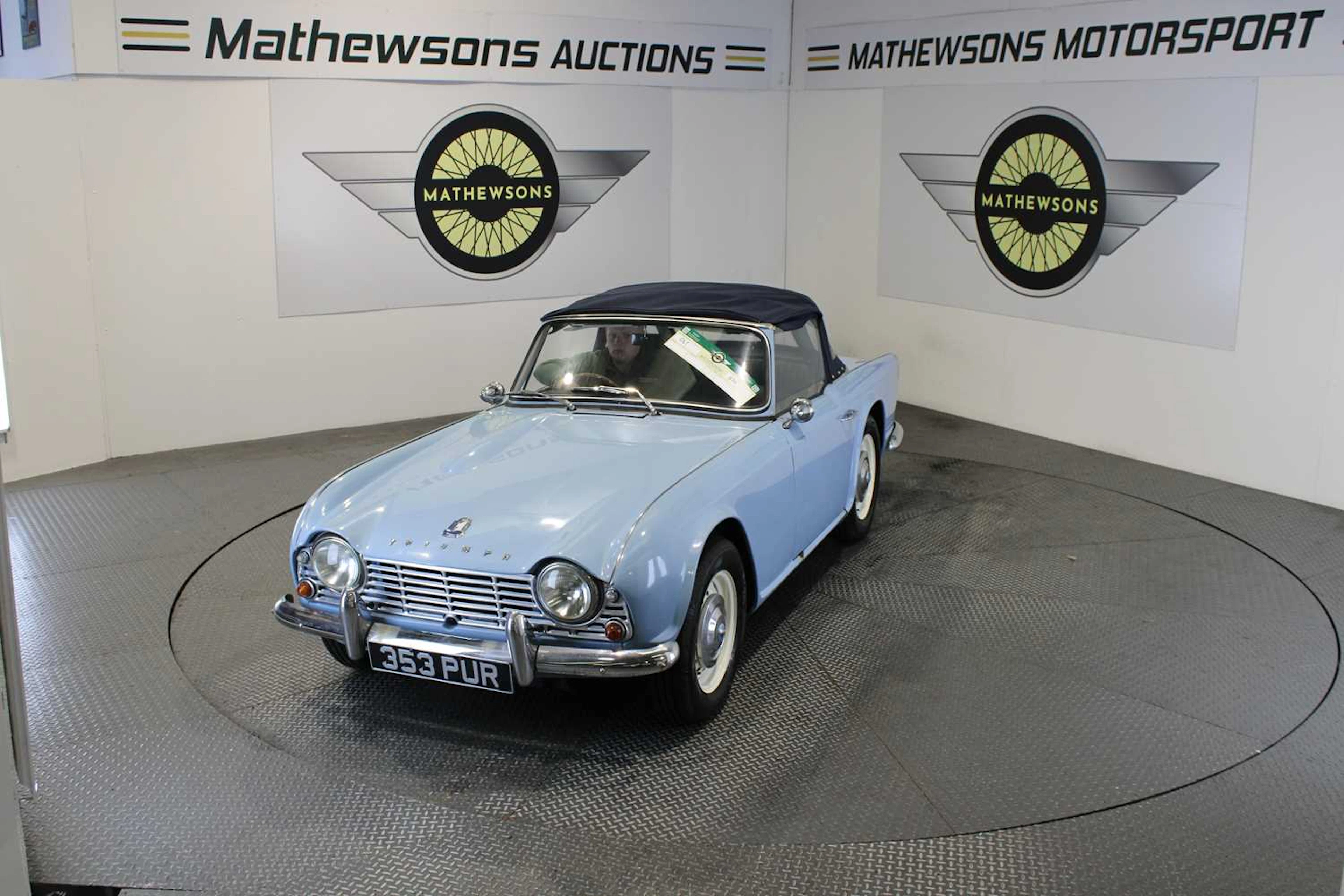 1963 TRIUMPH TR4