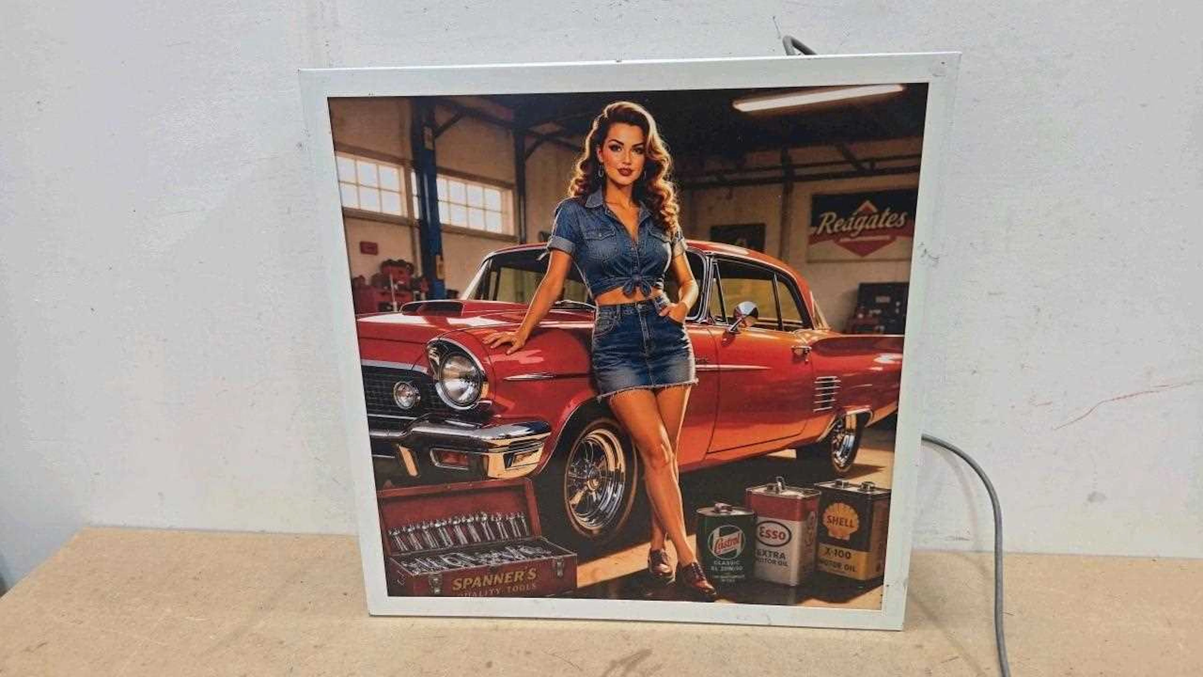 OIL CAN , PIN UP GIRL ILLUMINATED SIGN 24" X 24"