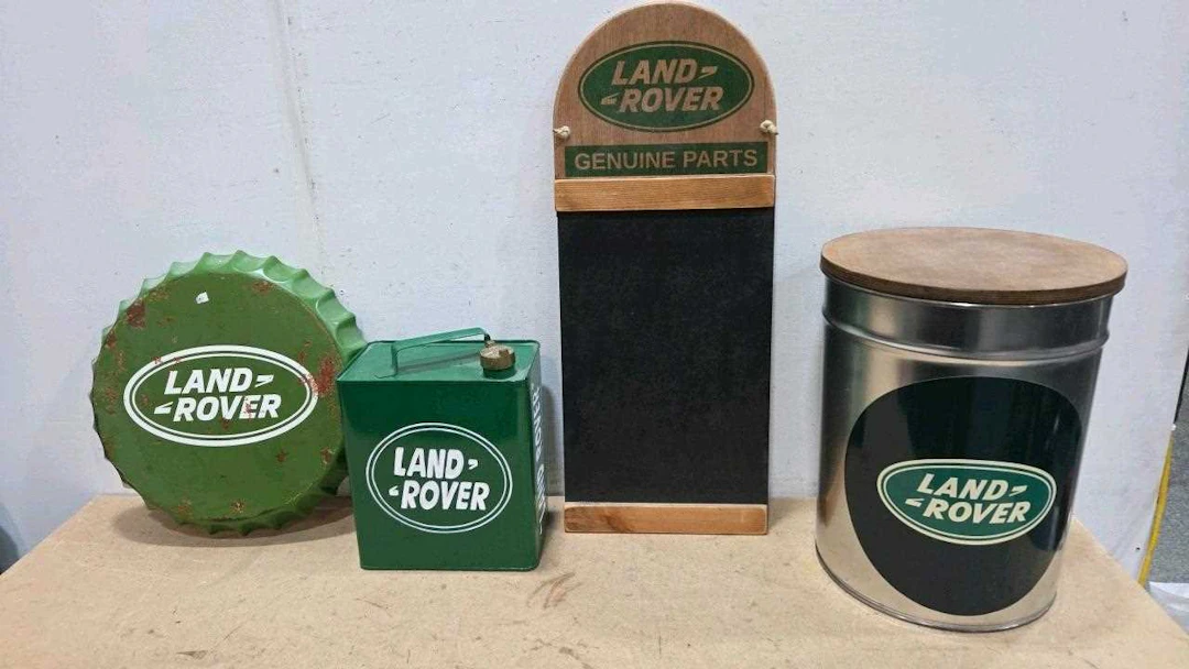 COLLECTION OF LAND ROVER MEMORABILIA