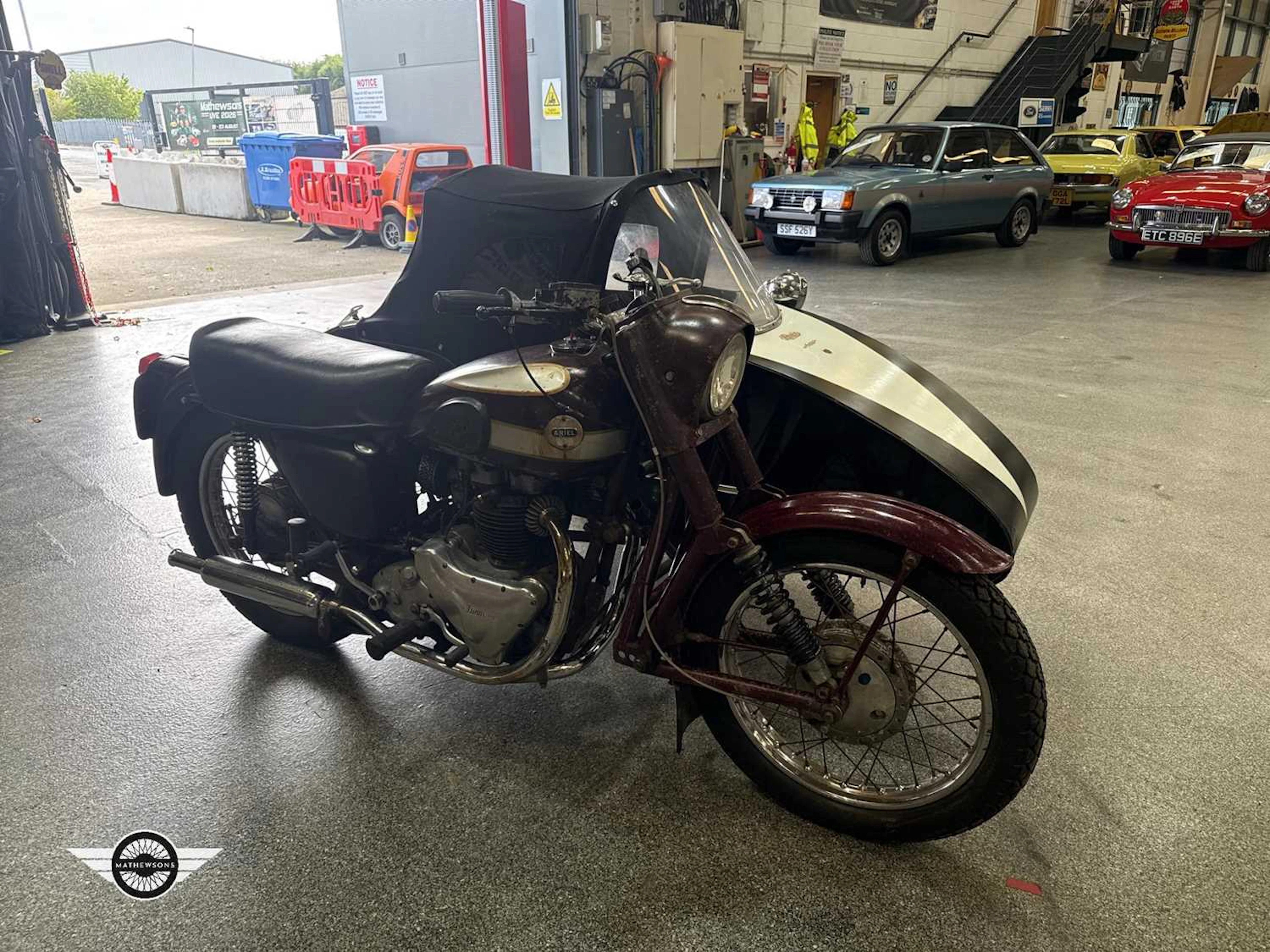 1958 ARIEL HUNTMASTER