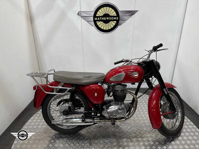 1965 BSA B40