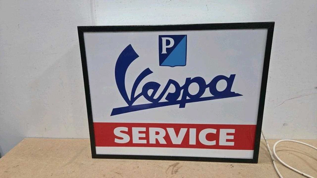 VESPA SERVICE ILLUMINATED SIGN 27" X 22"