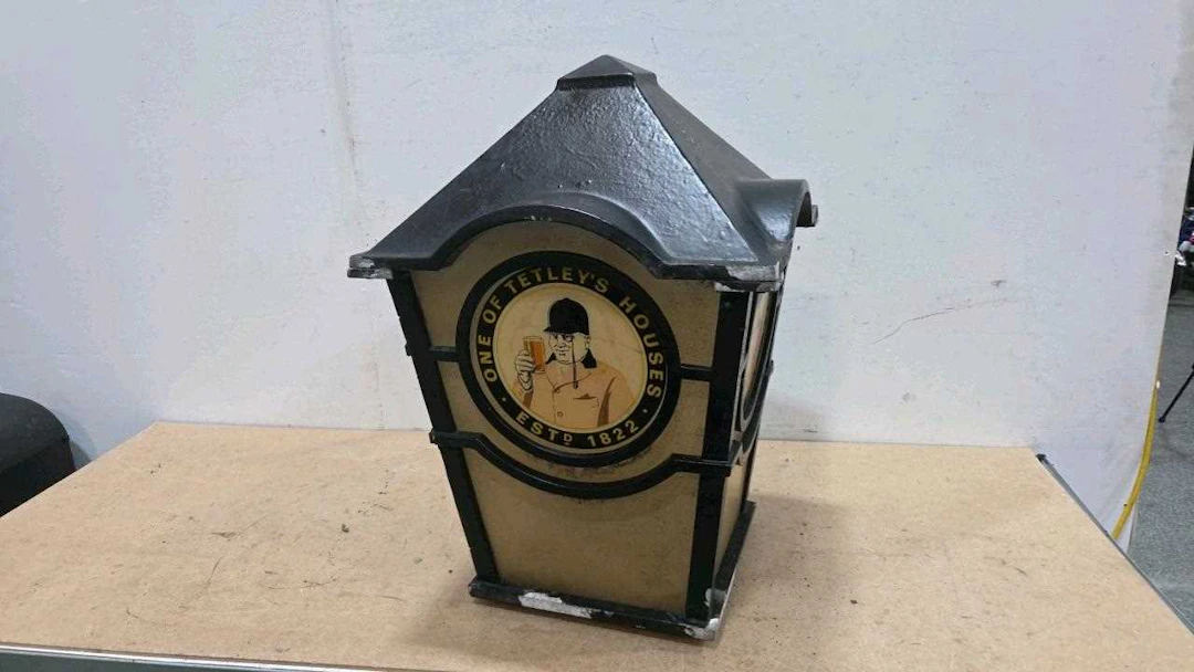 VINTAGE STYLE TETLEY LAMP