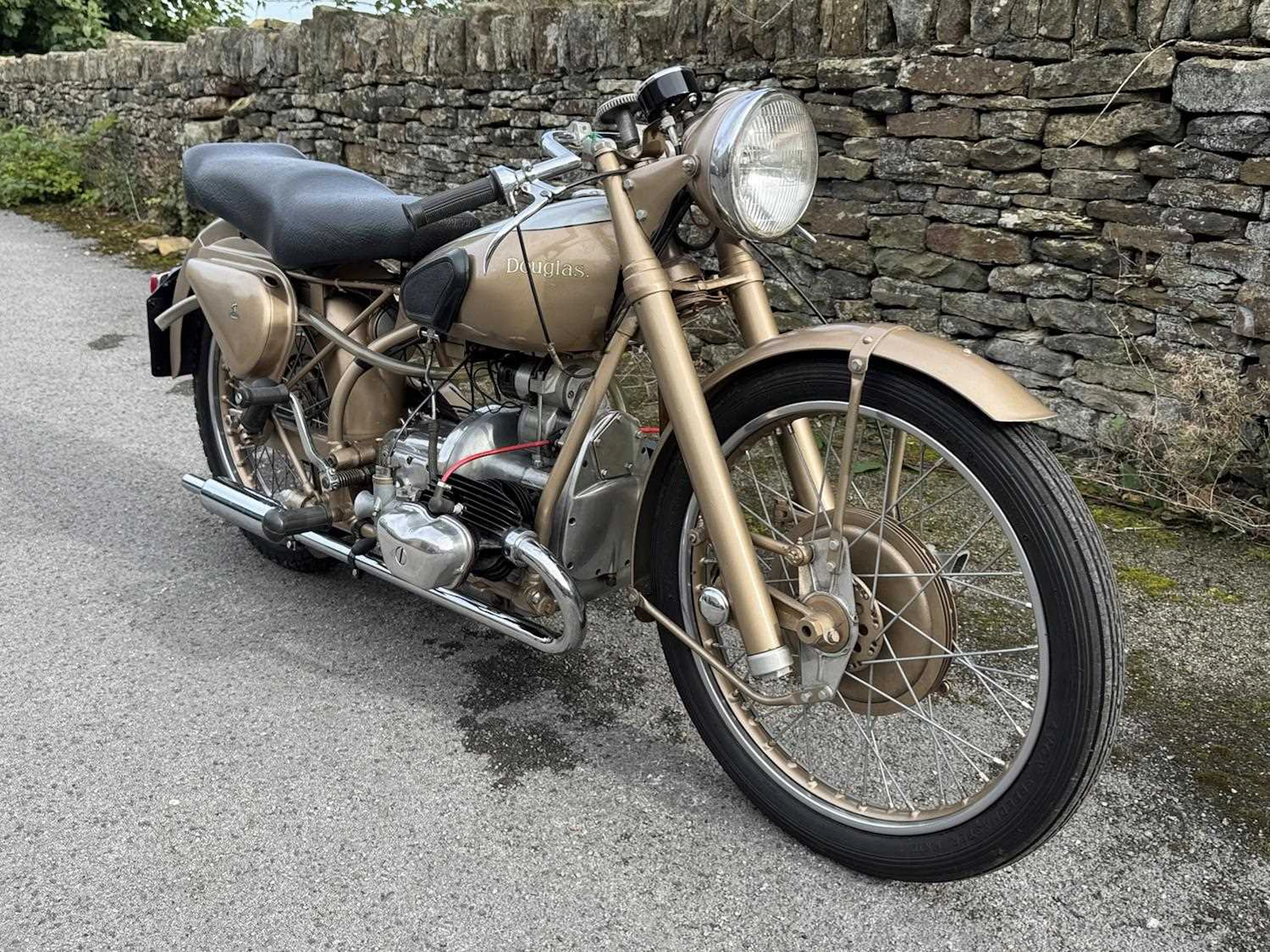 1951 DOUGLAS