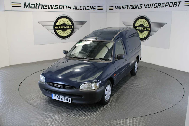 2001 FORD ESCORT 55 D