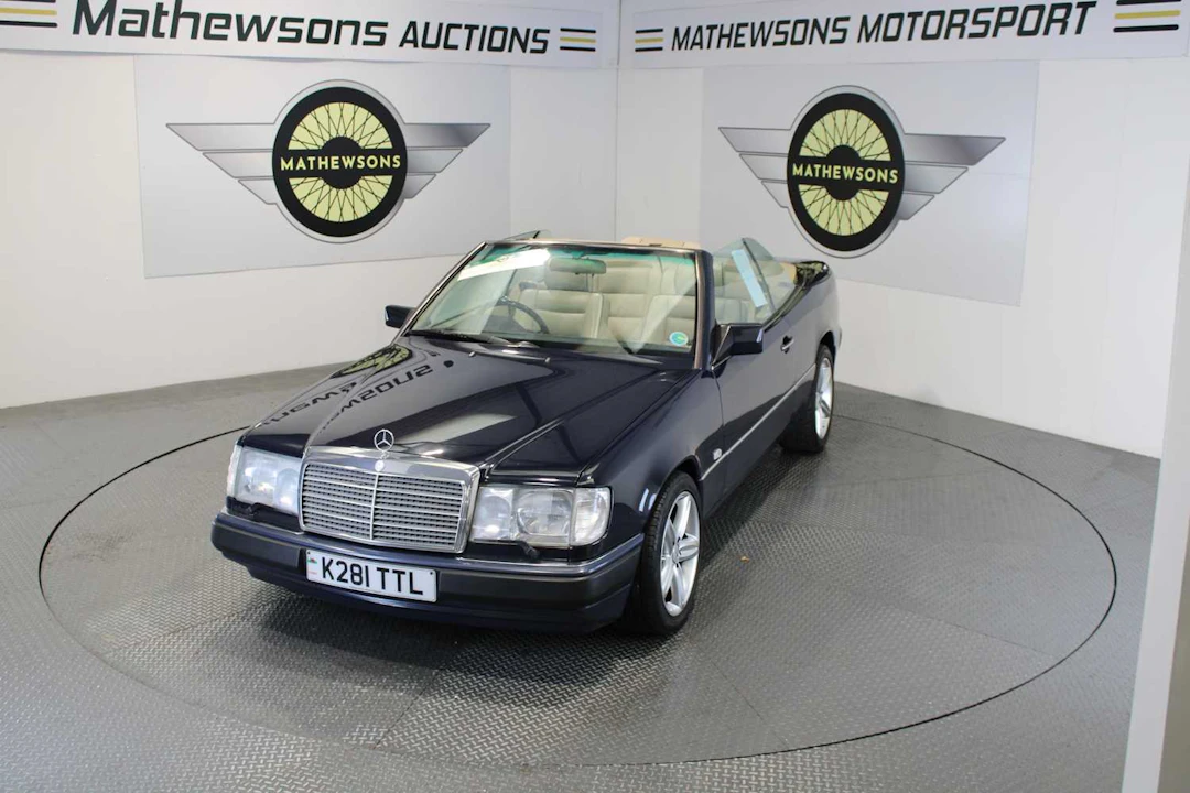 1993 MERCEDES 320 CE CABRIOLET A
