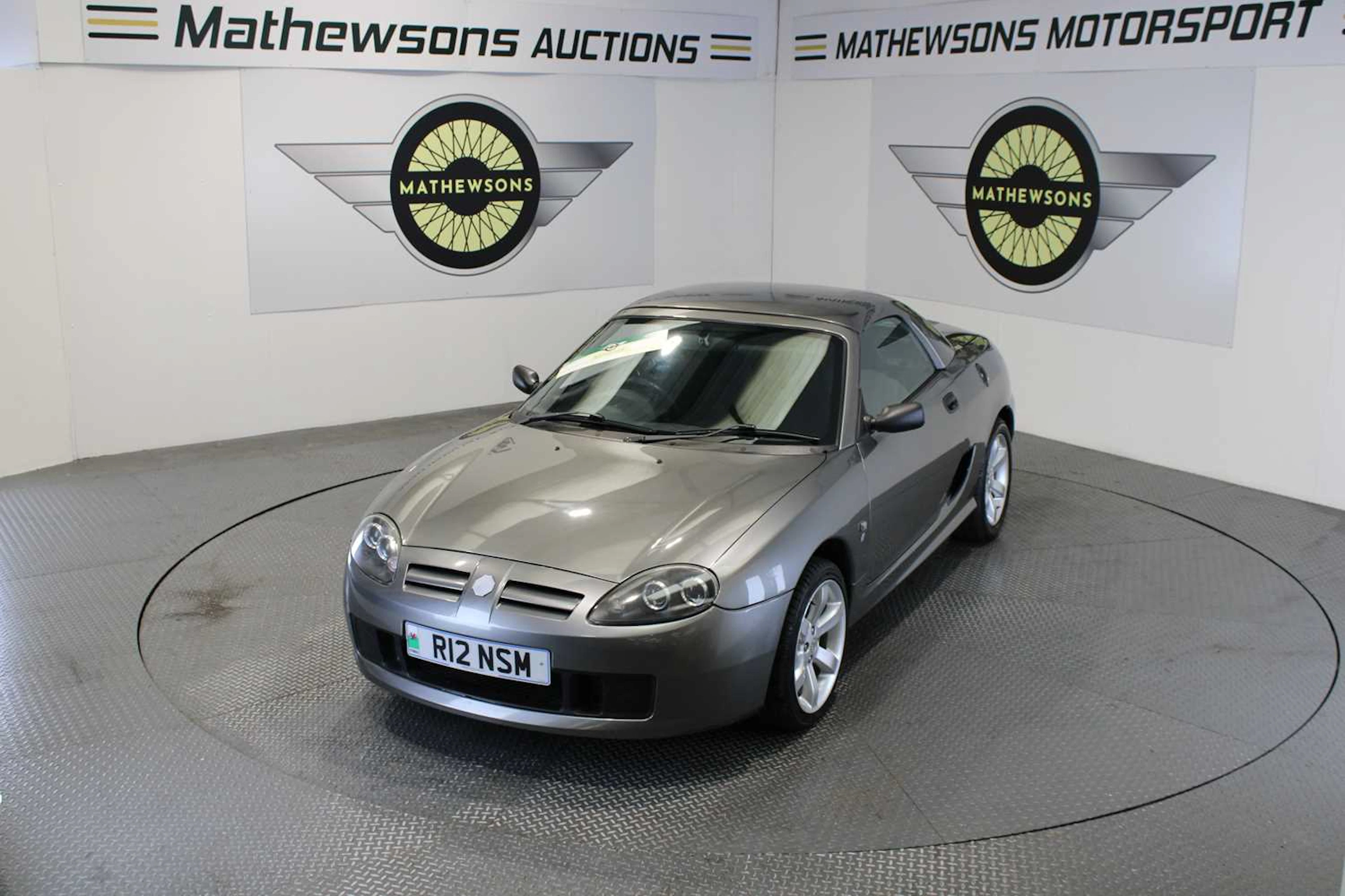 2004 MG TF