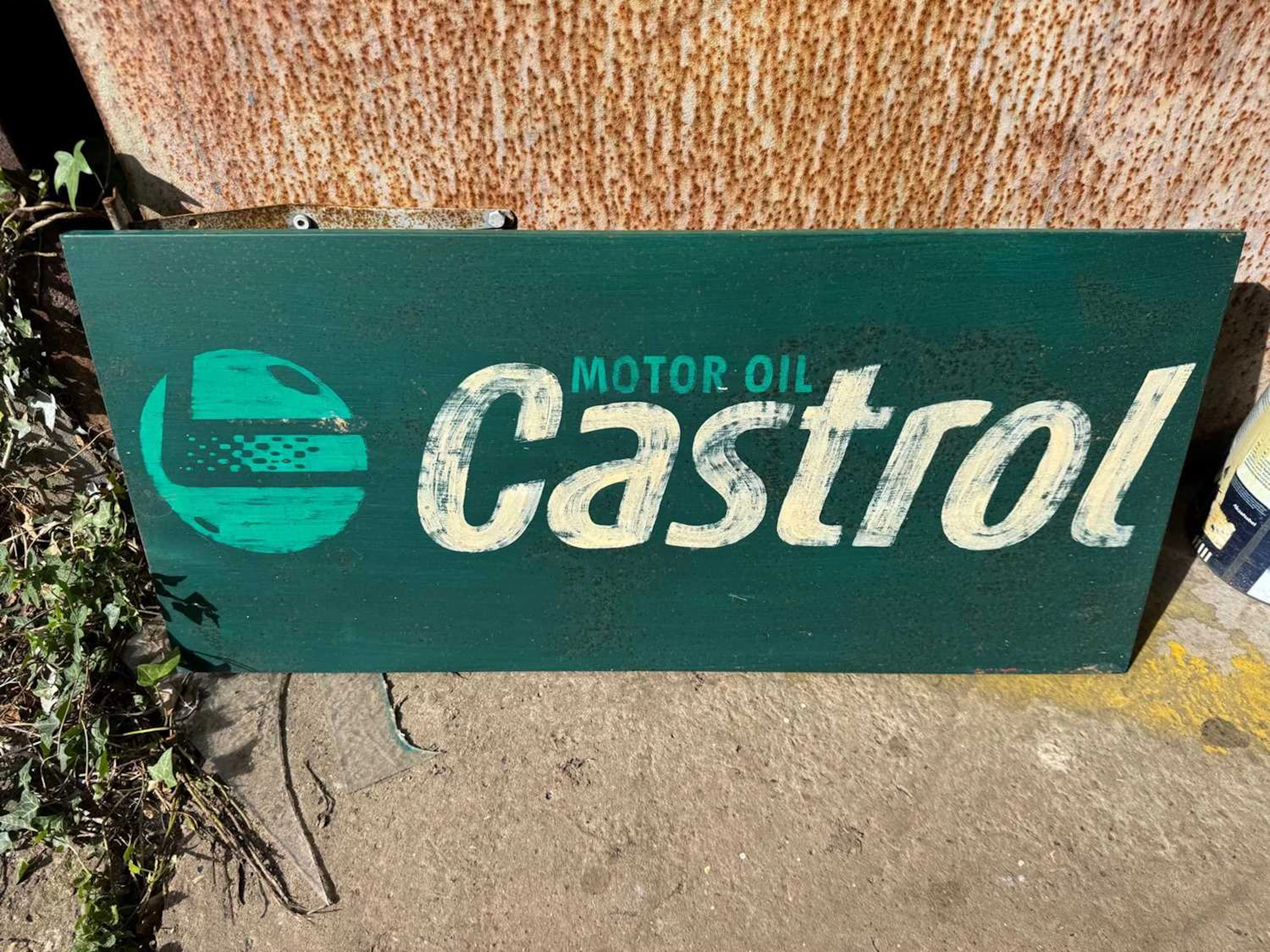 CASTROL MOTOR OIL , REPRO METAL PAINTED SIGN 35" X 16"