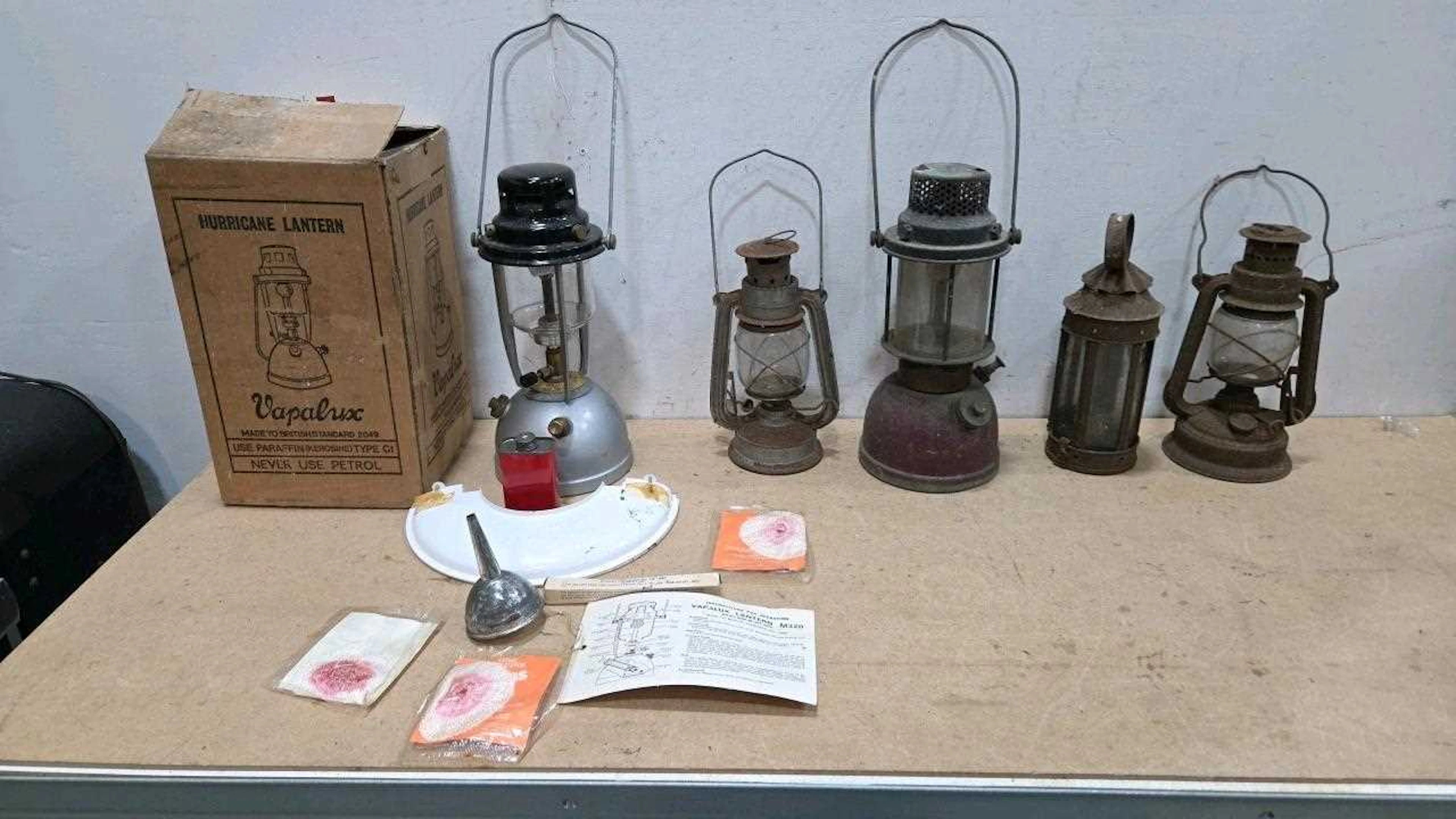 VAPALUX PARAFFIN LANTERN M320 IN ORIGINAL BOX, & SELECTION OF OLD LANTERNS