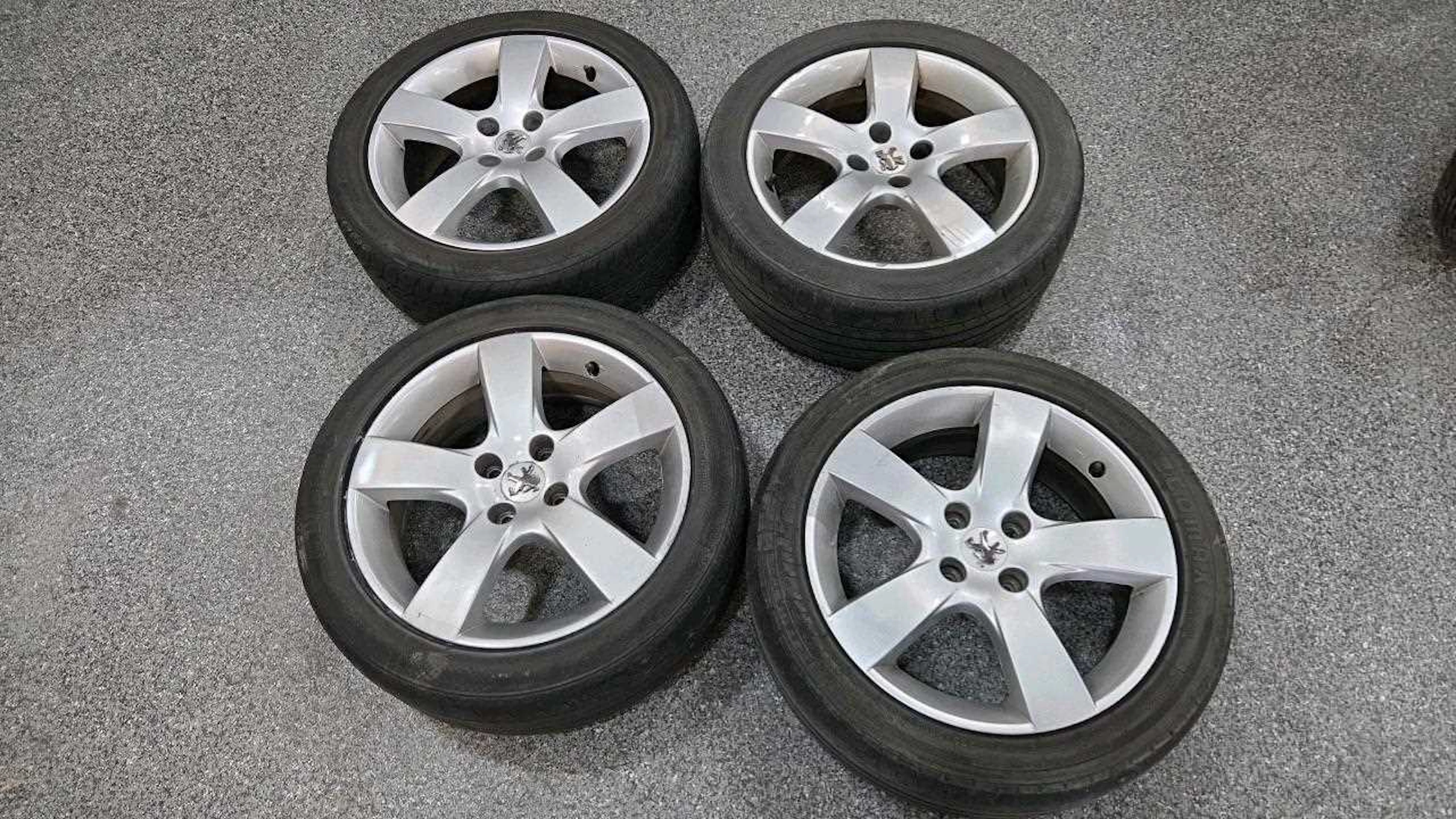 4 X PEUGEOT 307 ALLOY WHEELS 6.5J17CH4-31 205/50 R 17