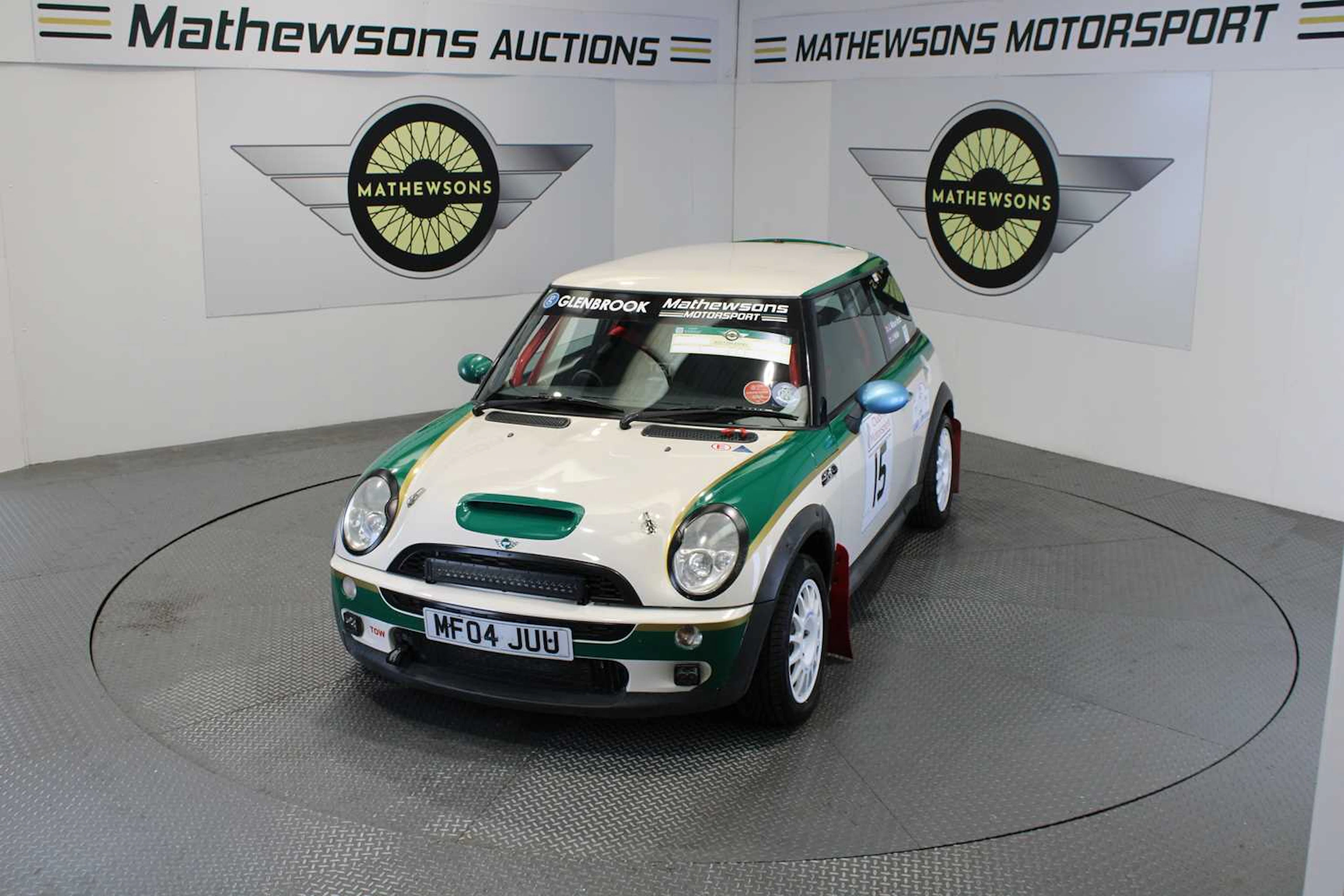 2004 MINI MINI COOPER S