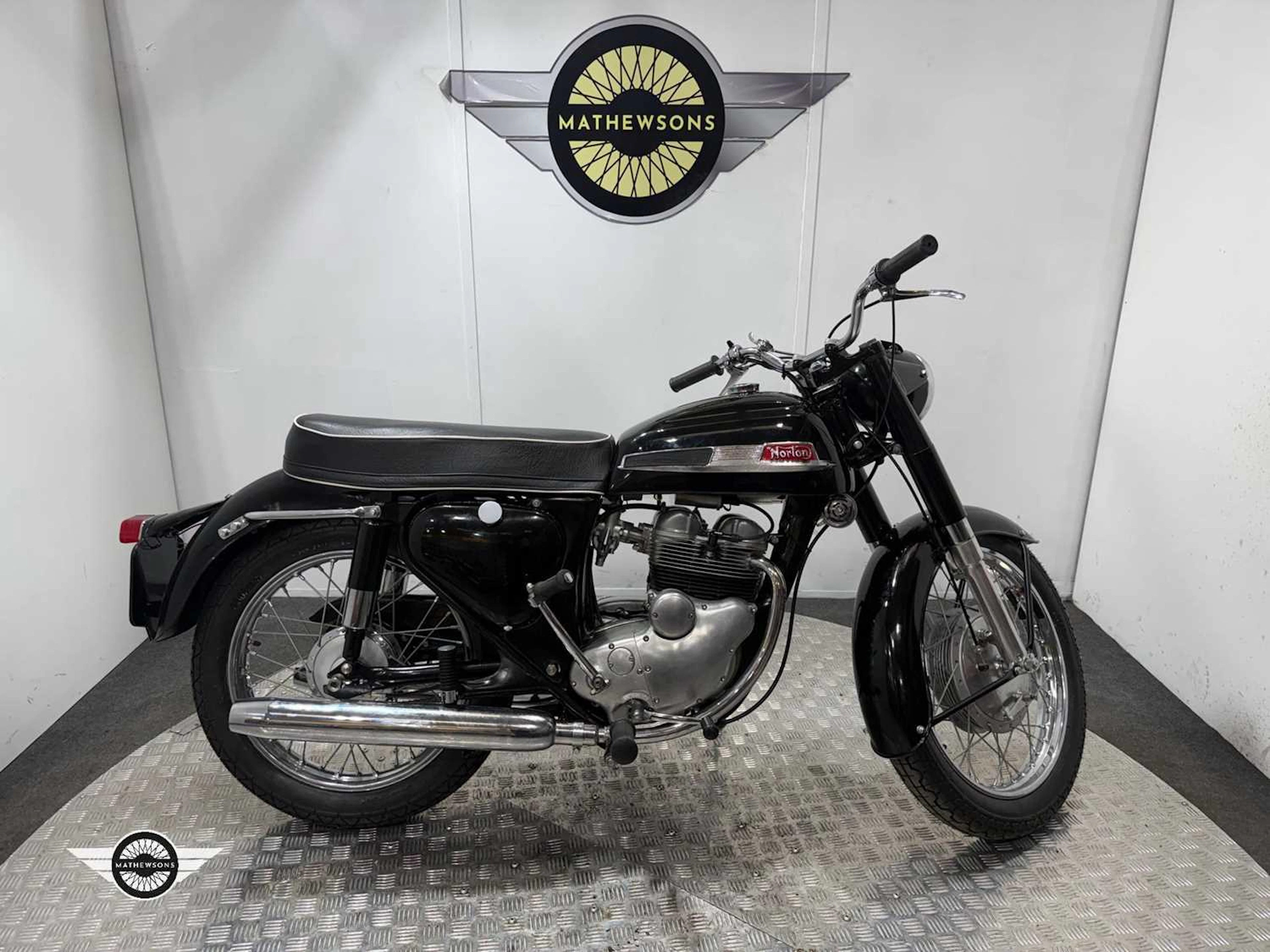 1962 NORTON NAVIGATOR