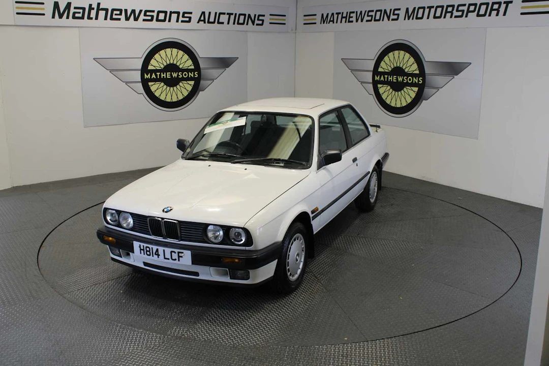 1991 BMW 318I AUTO