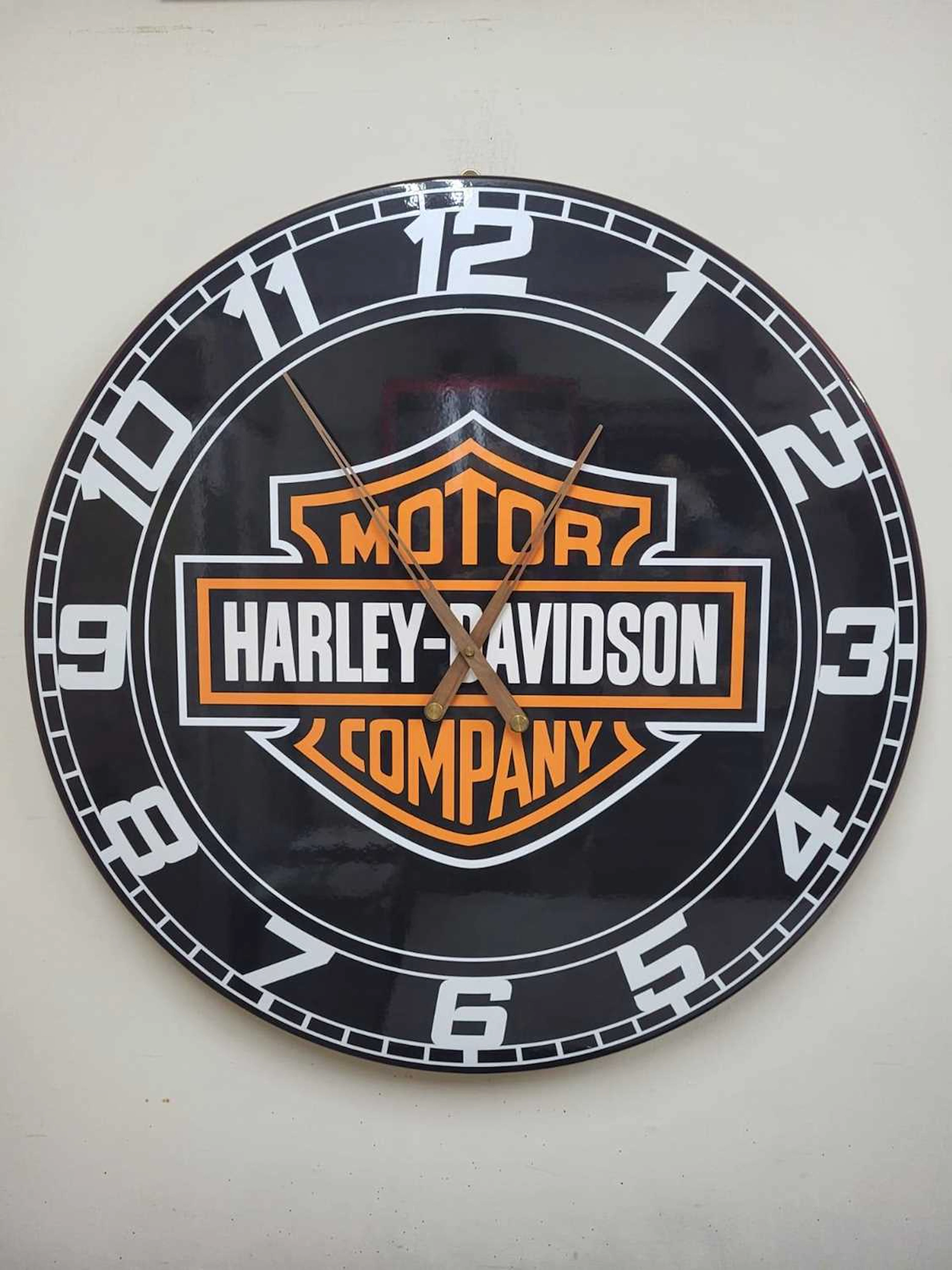 HAND MADE 32" DIA HARLEY DAVIDSON CLOCK