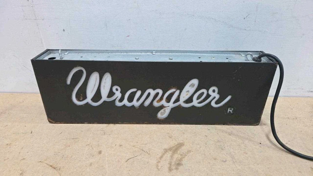 WRANGLER DOUBLE SIDED, ILLUMINATED SIGN 19" X 6"