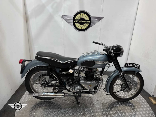 1955 TRIUMPH