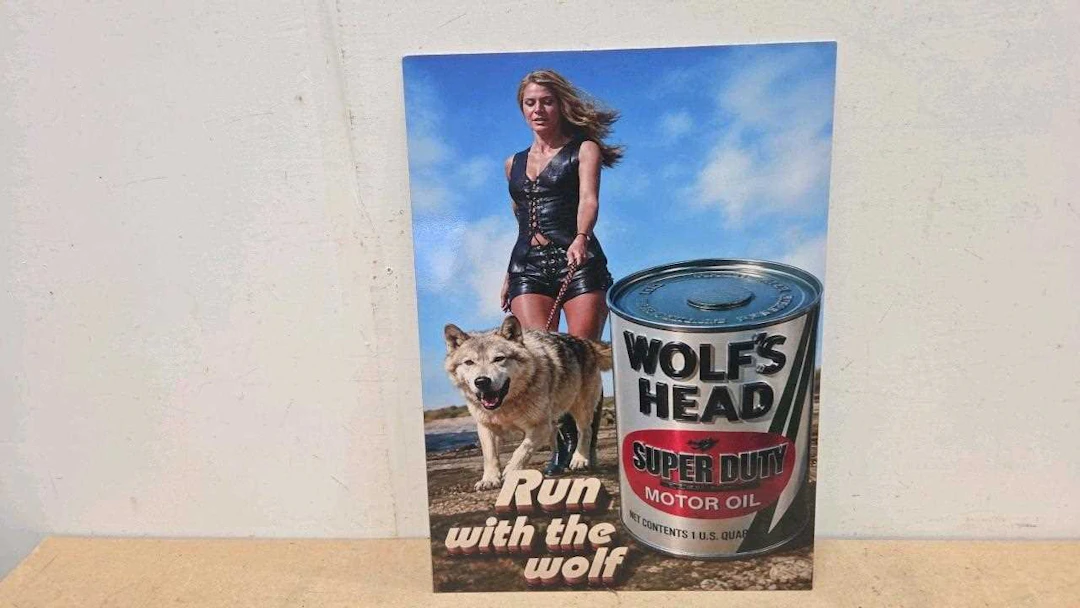 WOLFS HEAD MOTOR OIL , STEEL REPRO SIGN 22" X 16"