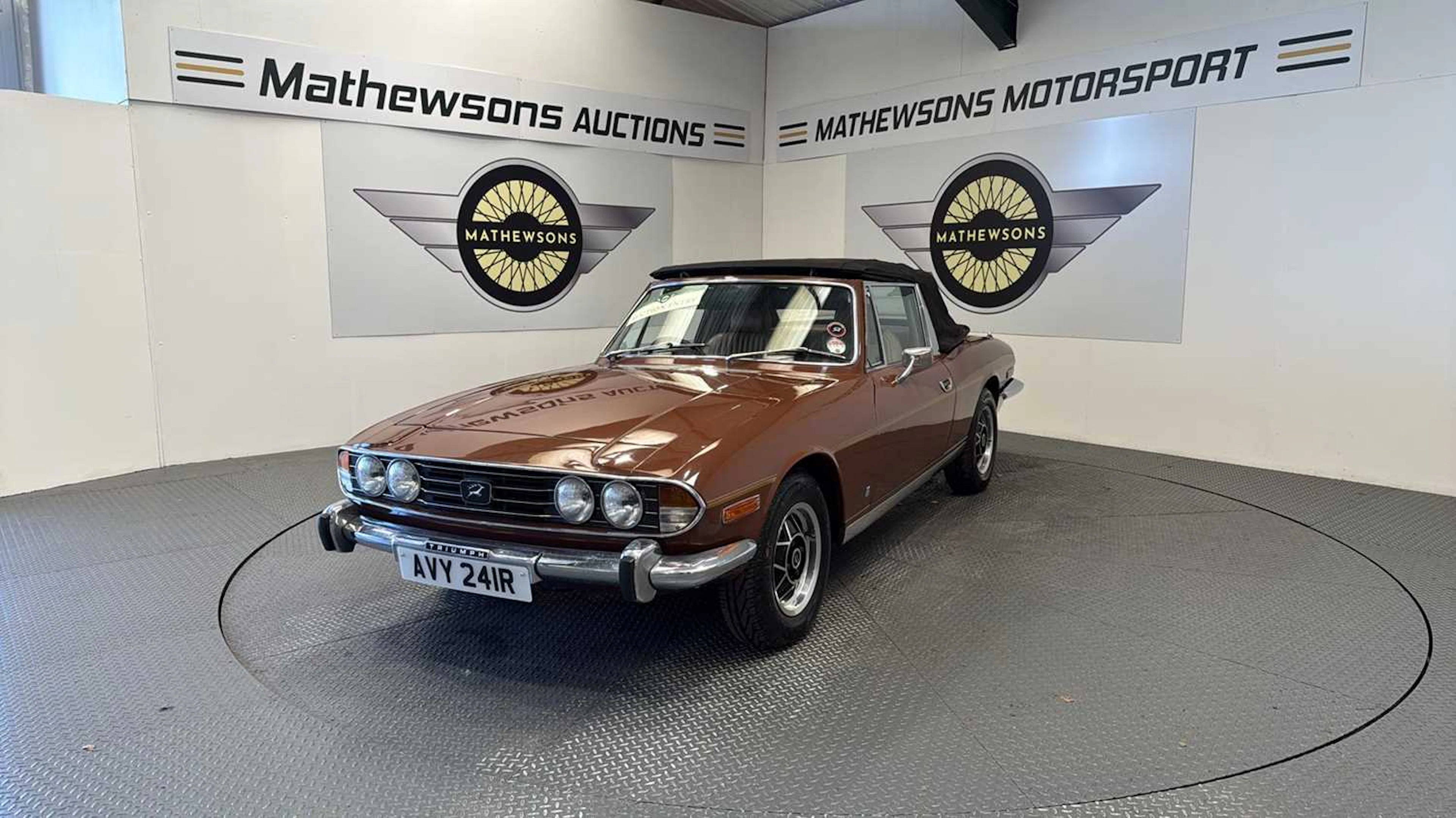 1977 TRIUMPH STAG AUTO